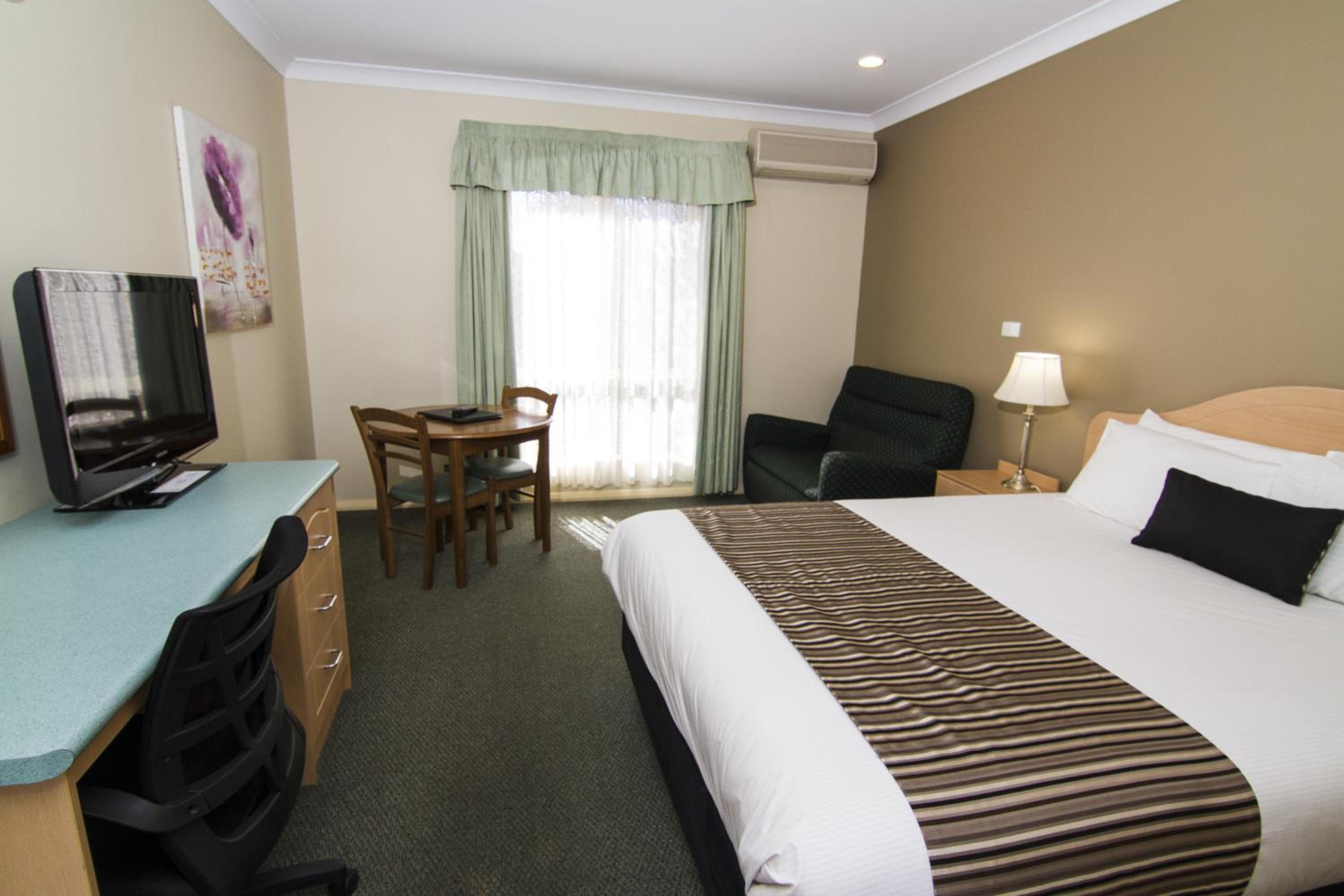 Executive Queen Room photo 2