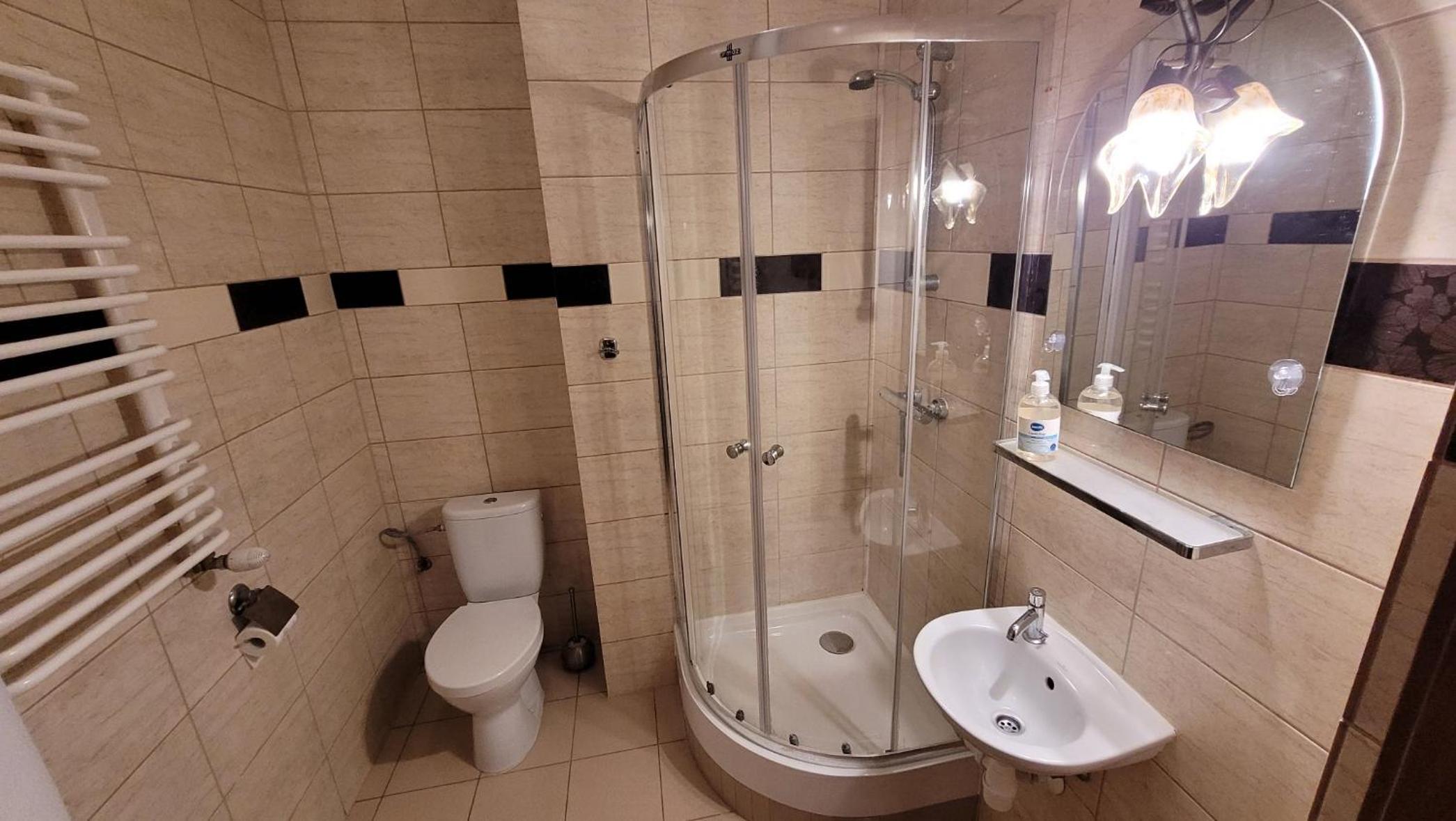 Comfort Triple Room with Shower photo 2