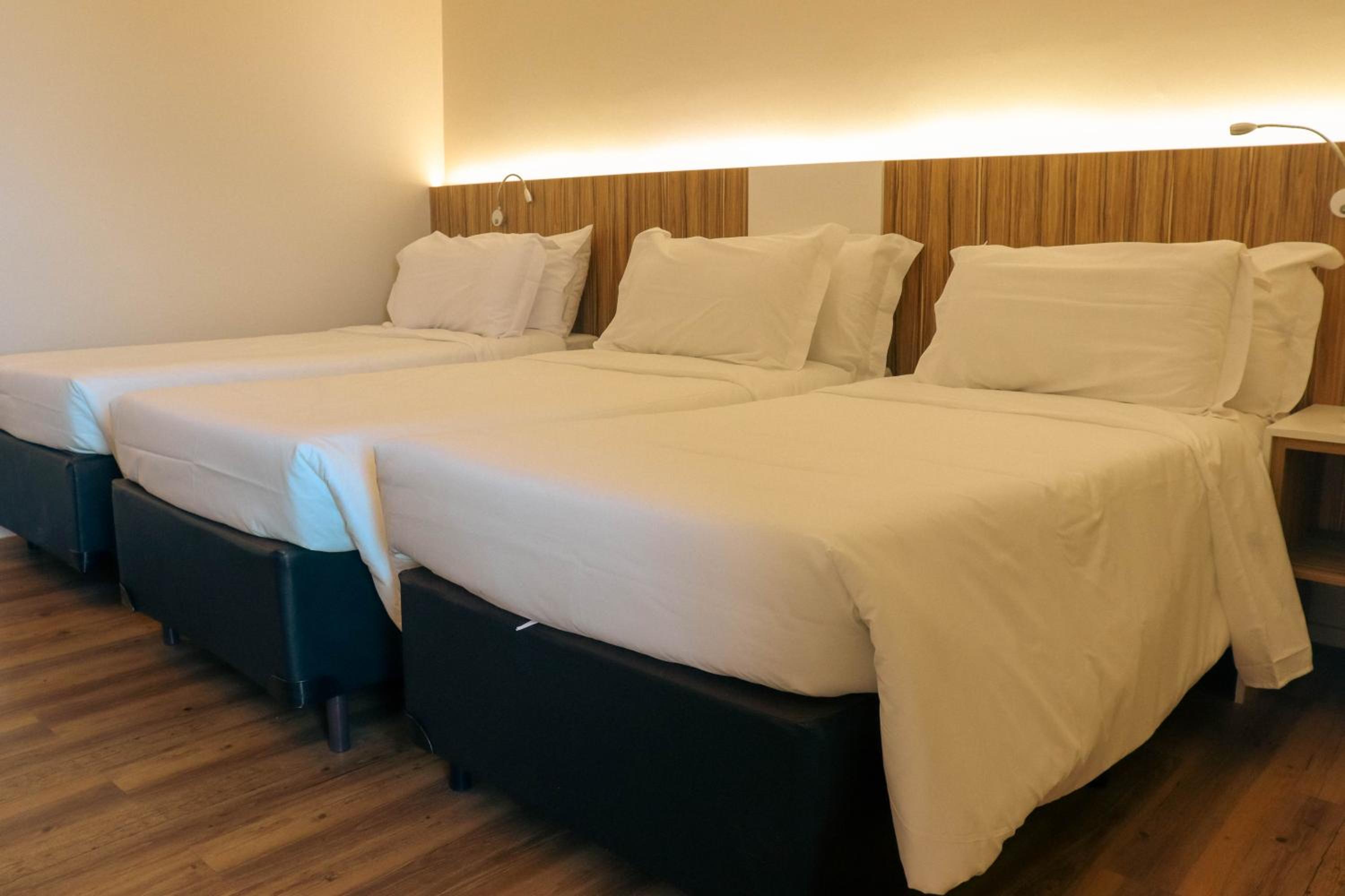 Superior Triple Room - Photo 6