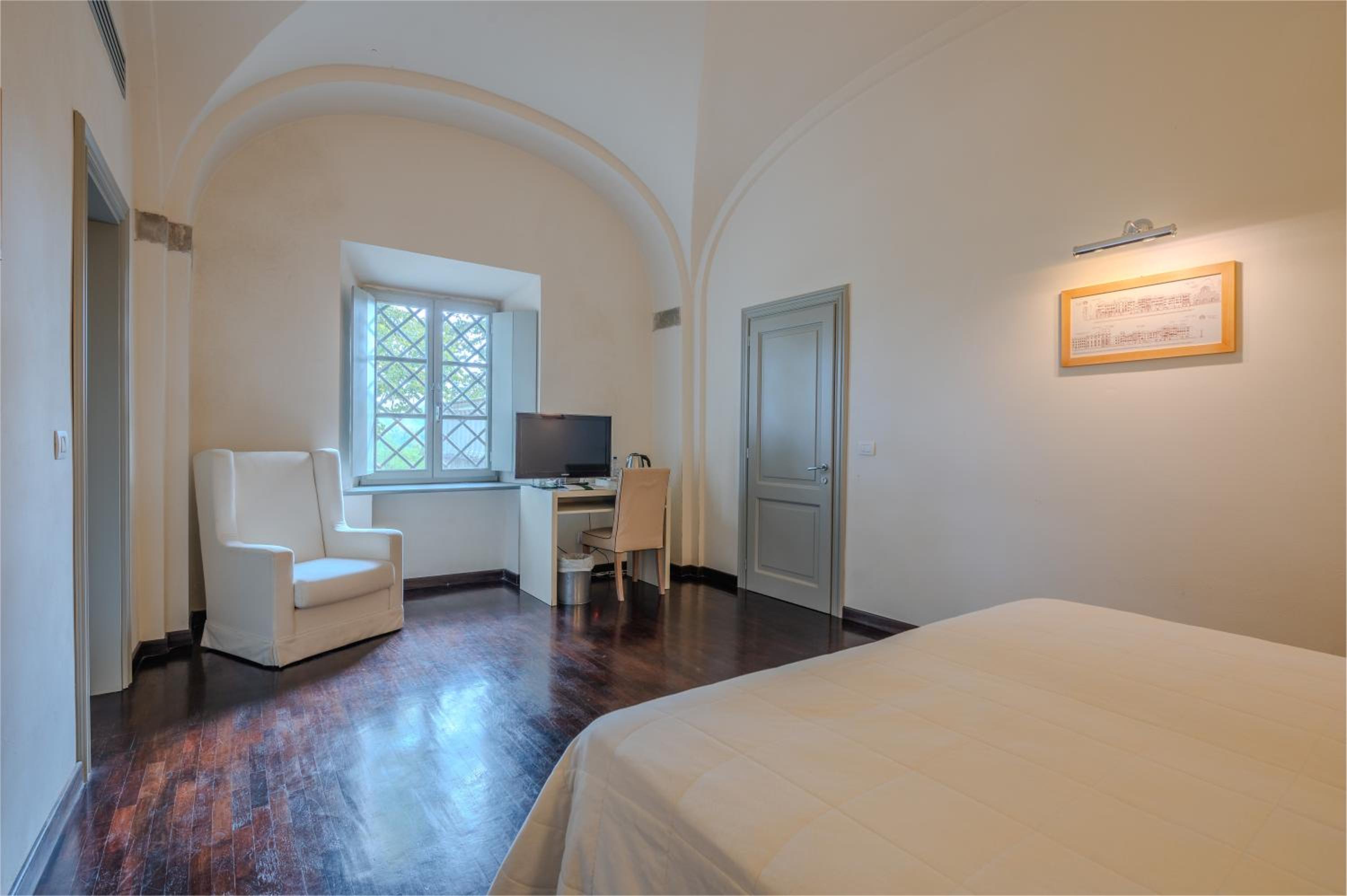 Triple Room - Photo 2