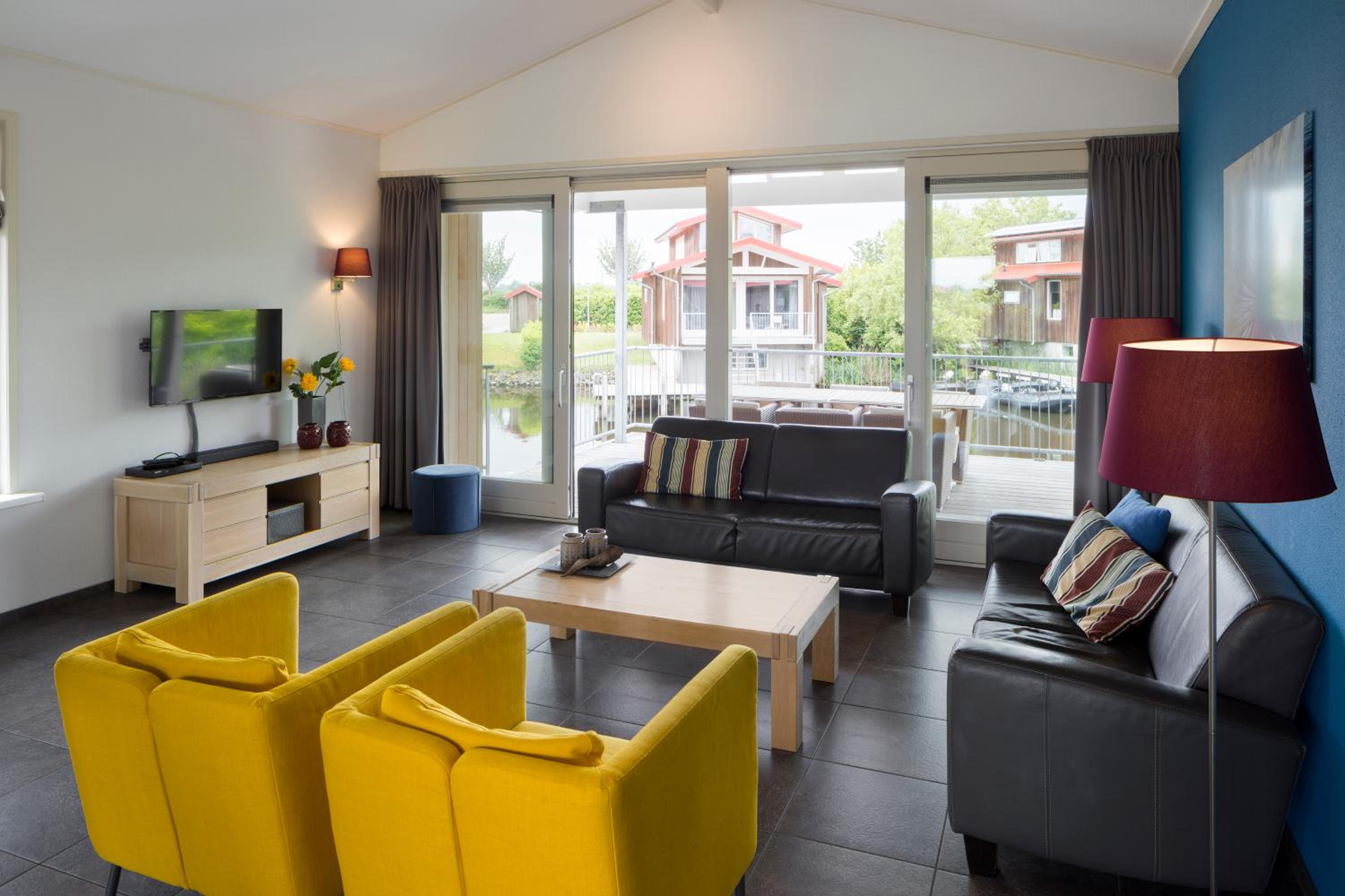 Three-Bedroom Villa photo 1