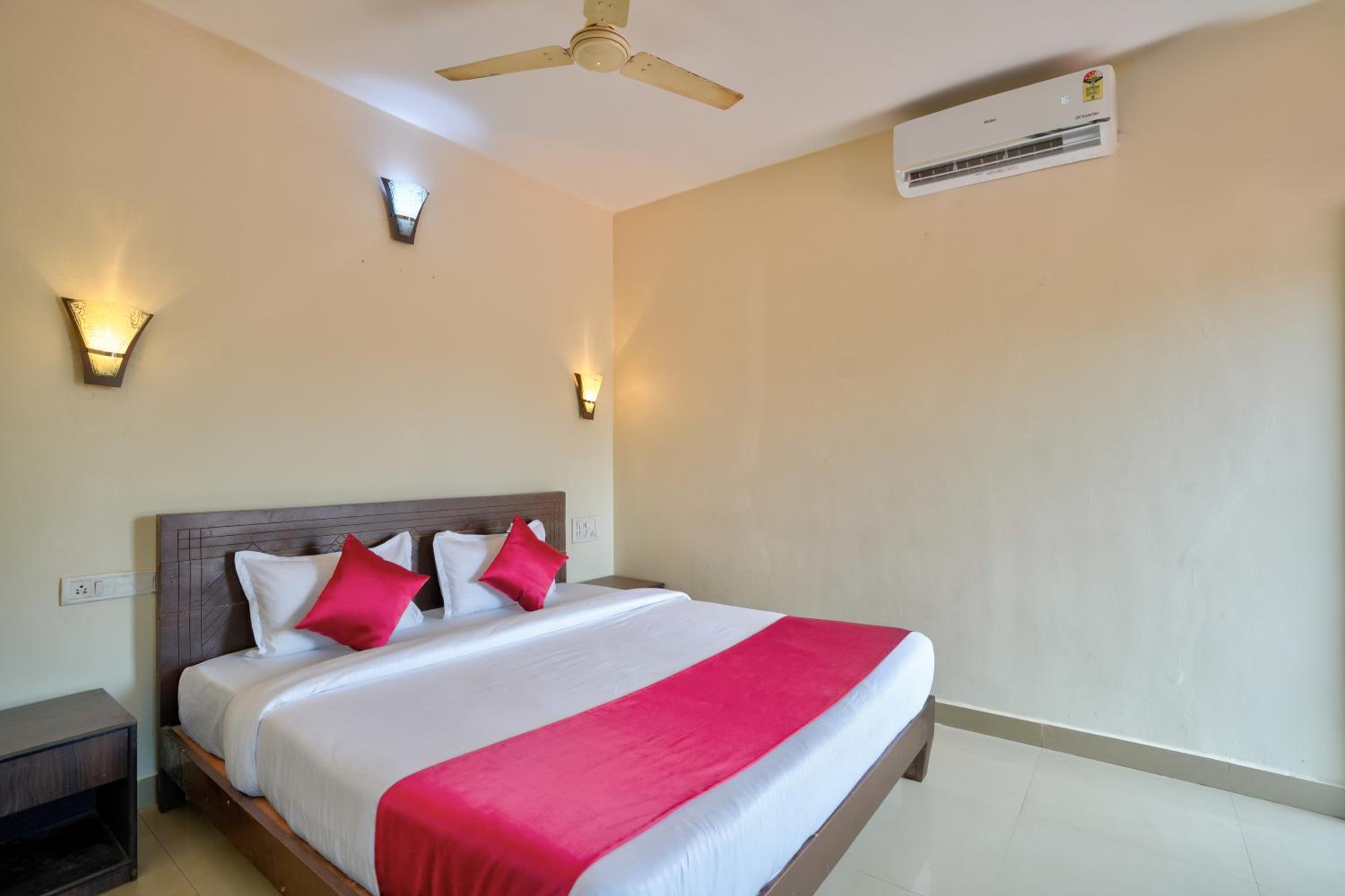 Triple Room - Photo 32
