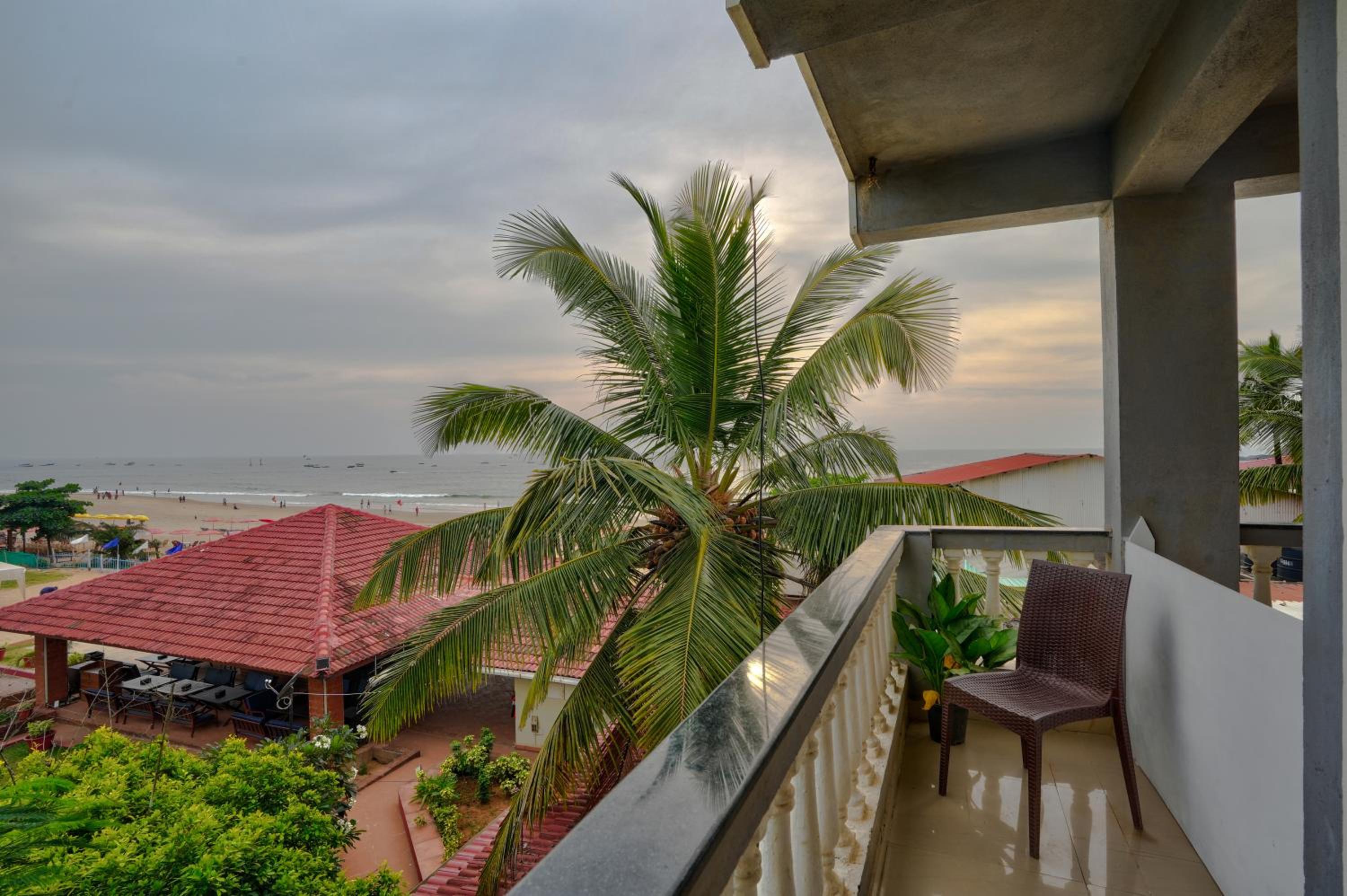 Triple Room with Sea View photo 2