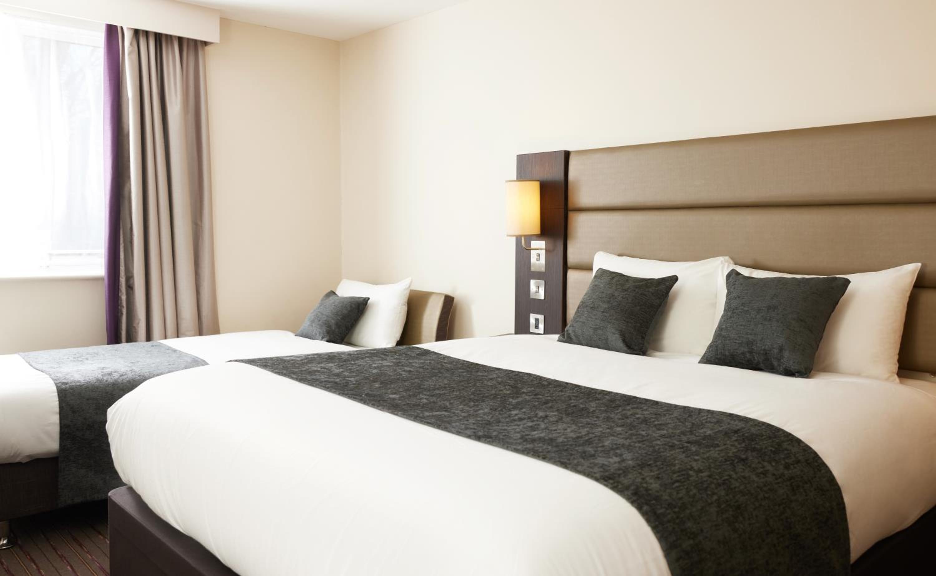 Twin Room - Photo 1
