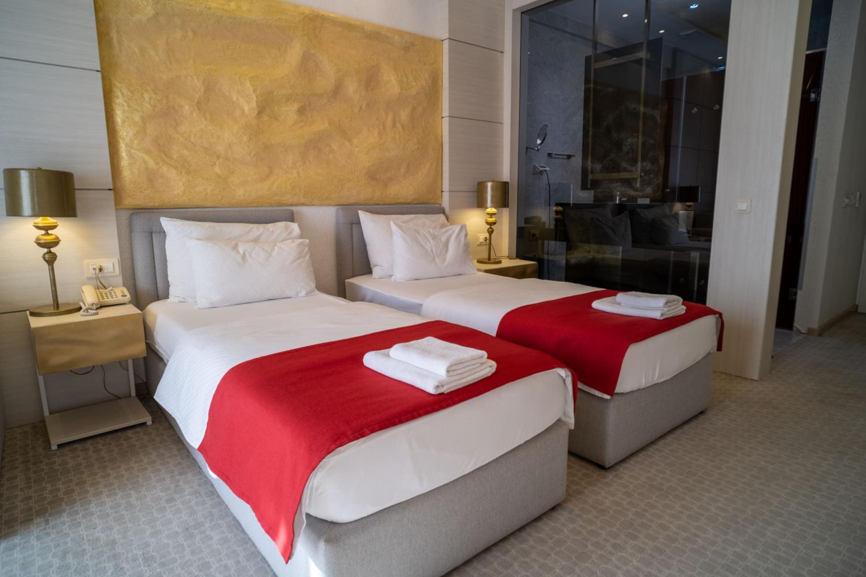 Superior Twin Room photo 2