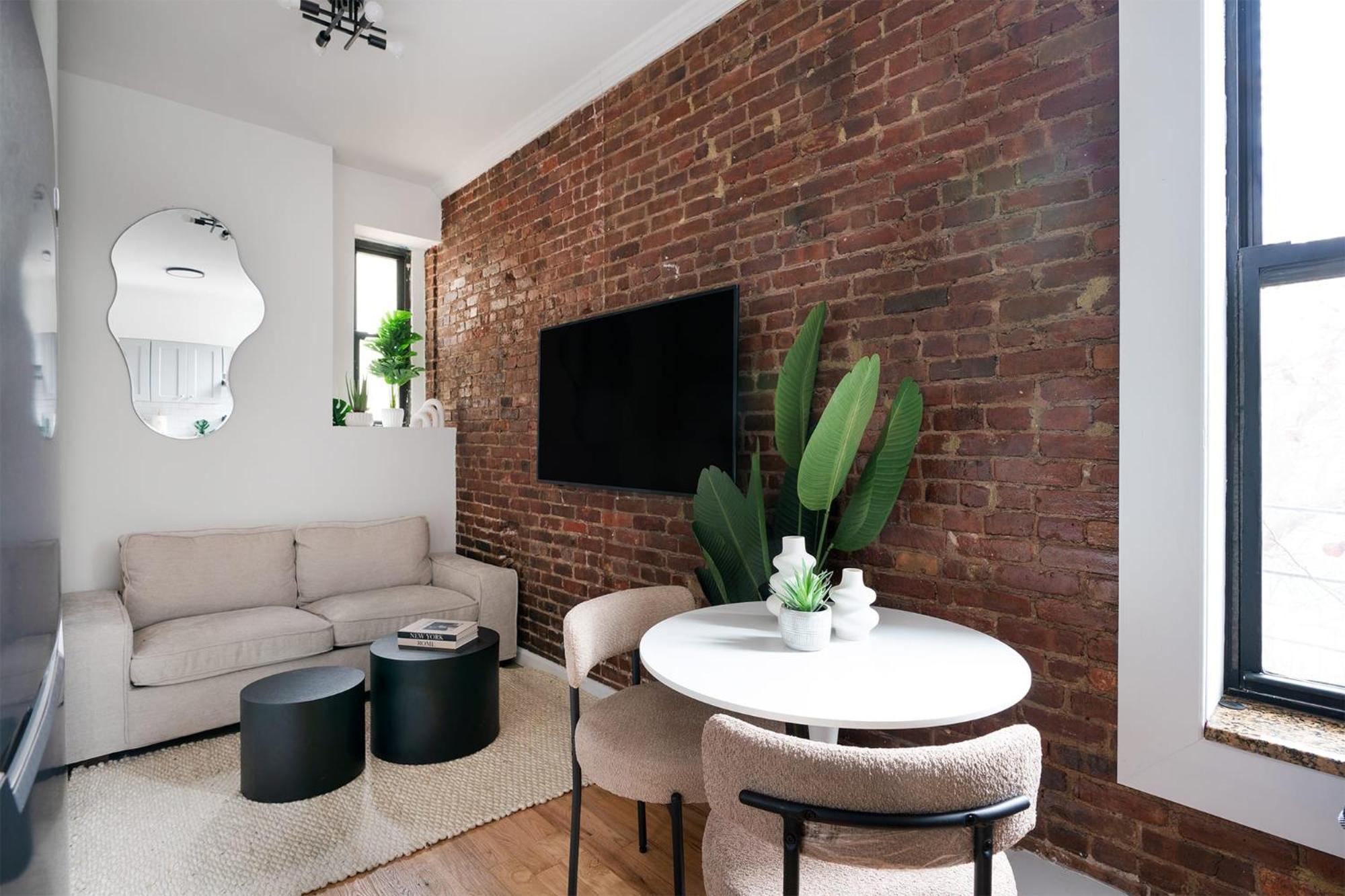Apartment photo 3