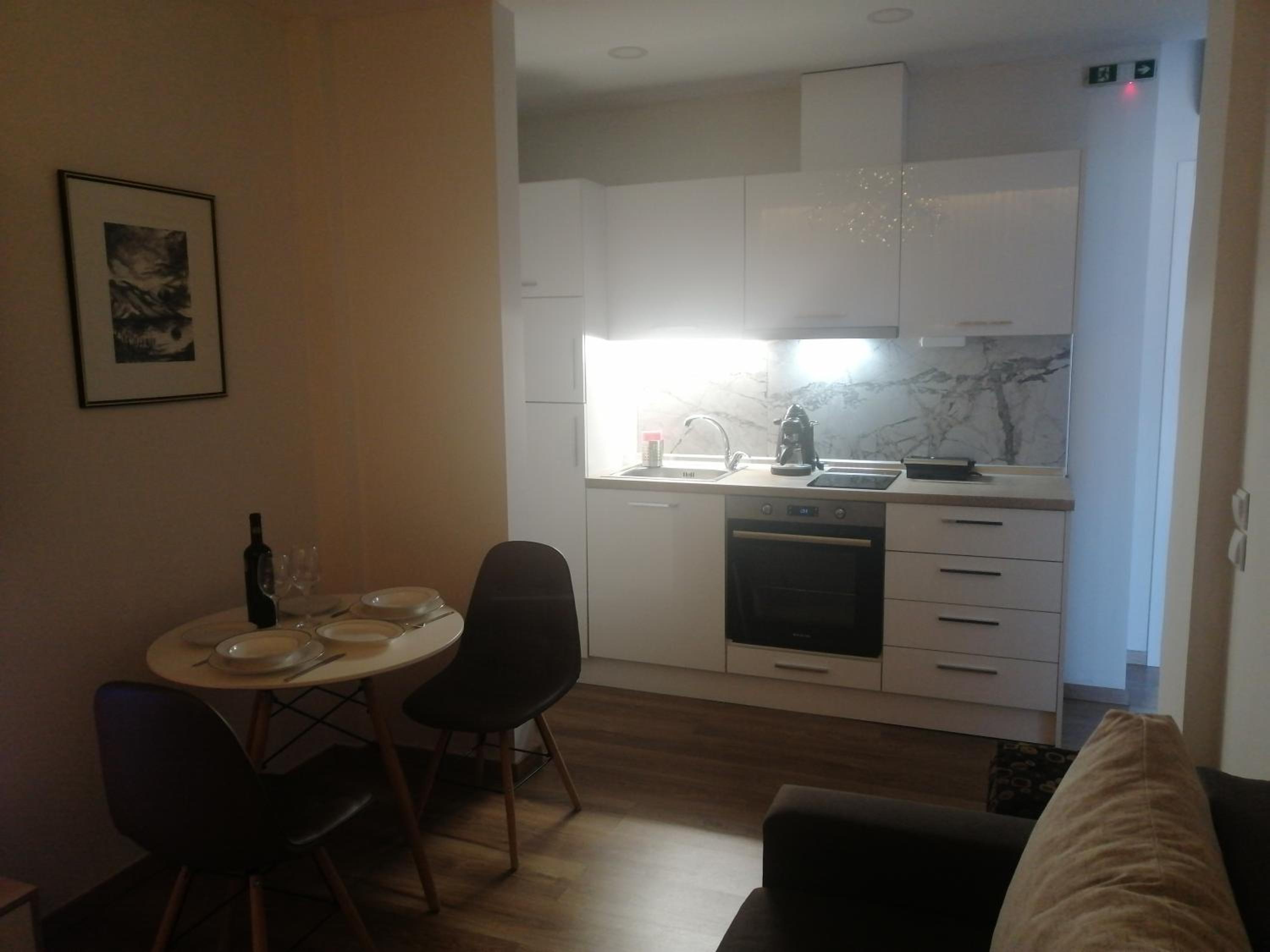 Superior Apartment photo 2