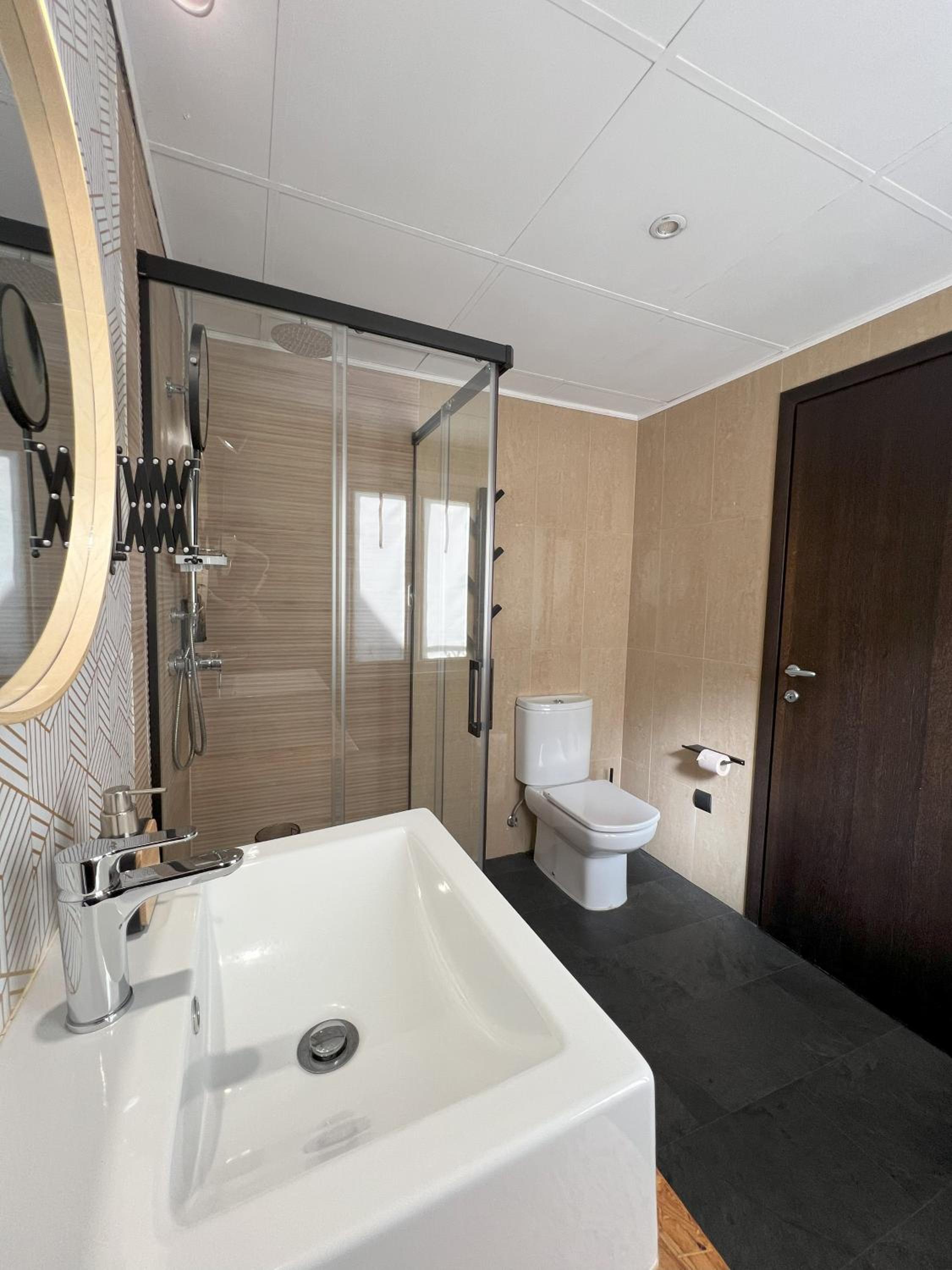 Junior Suite - Photo 11