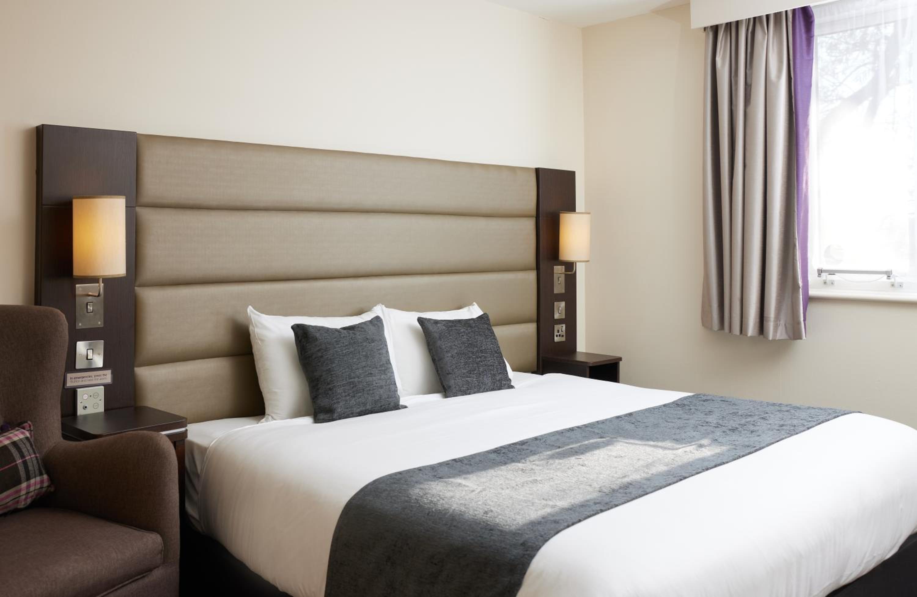 Double Room - Disability Access - Photo 1