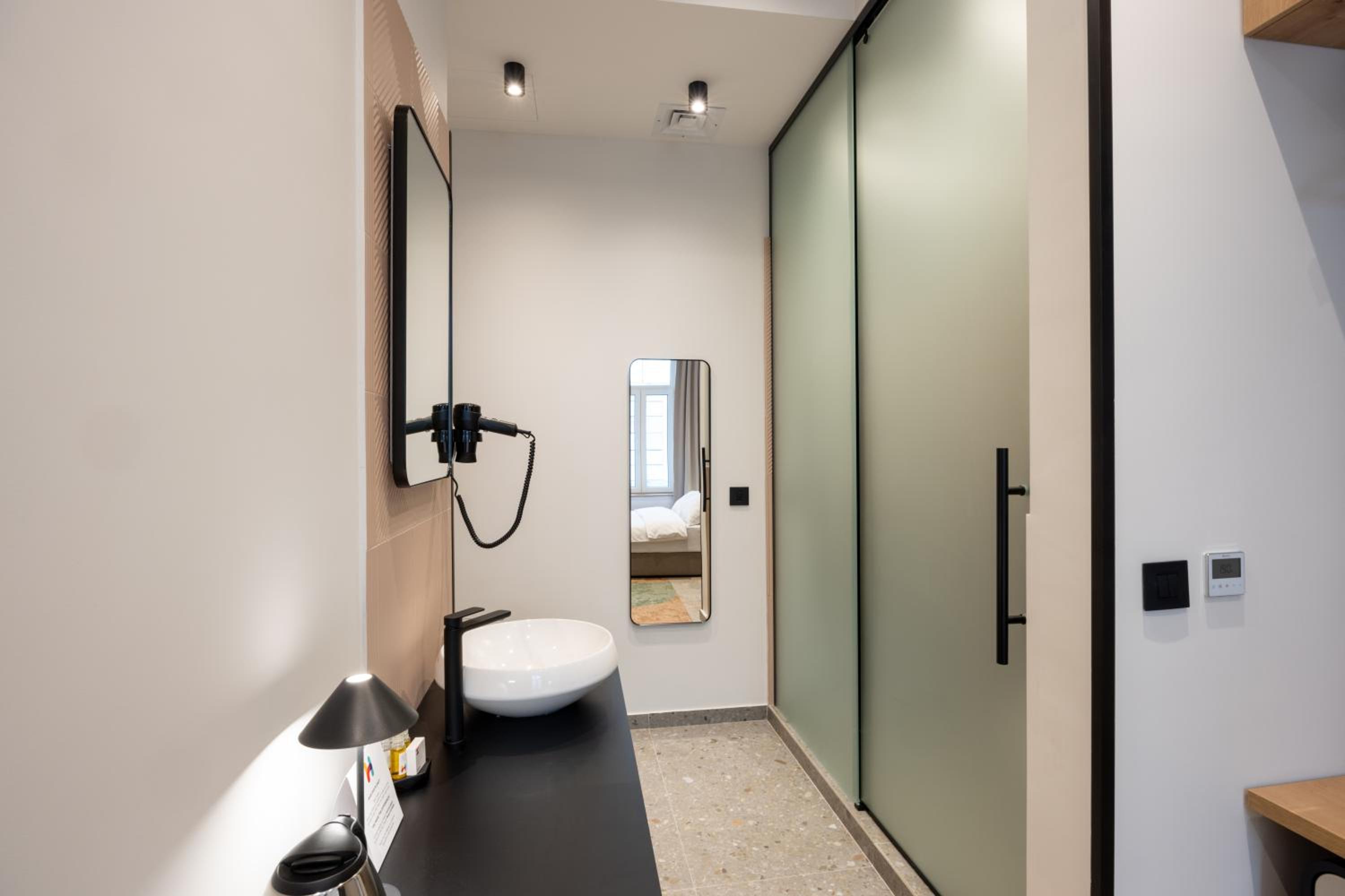 Superior Double Room - Photo 8