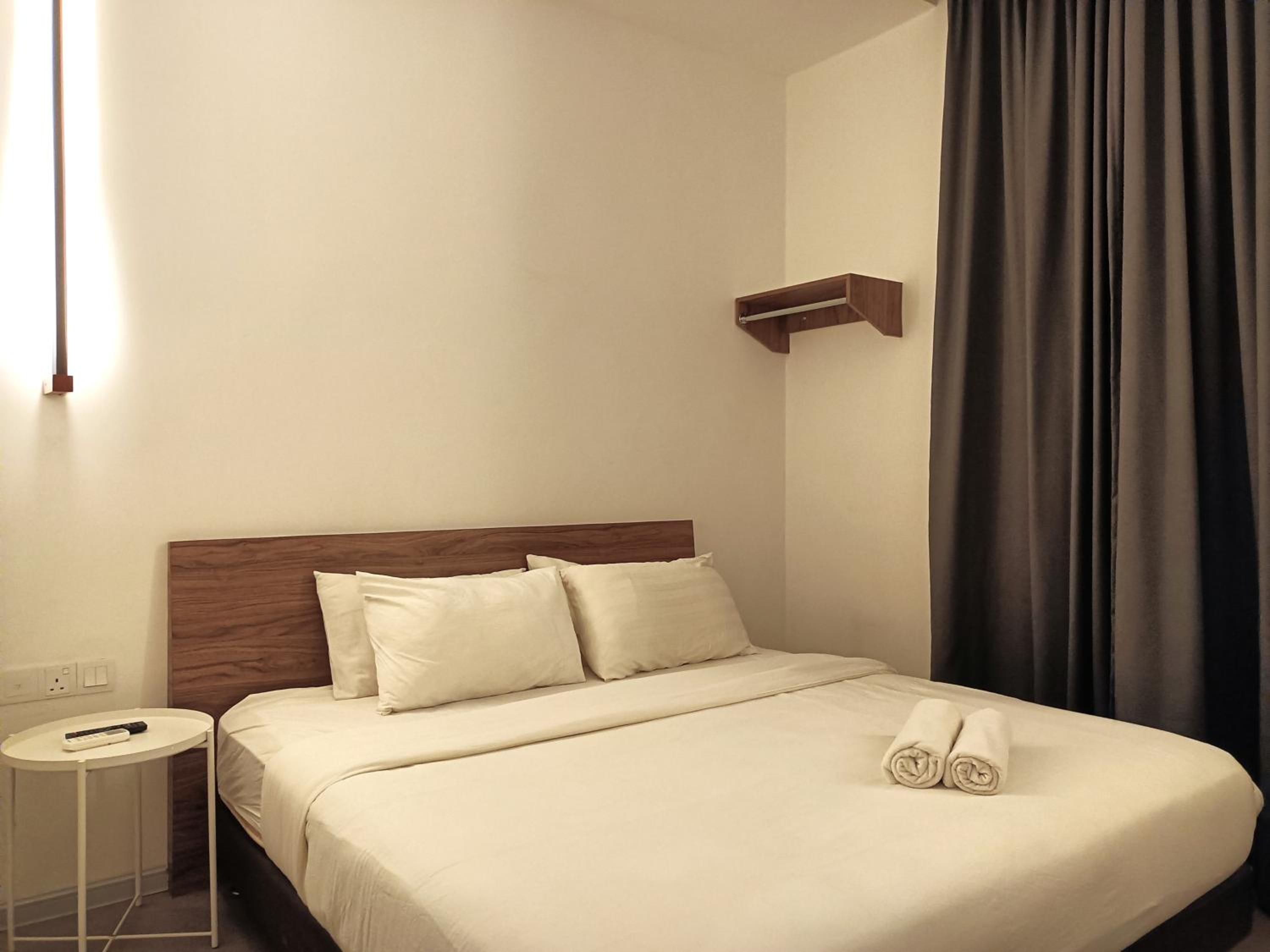 Double Room - Photo 6