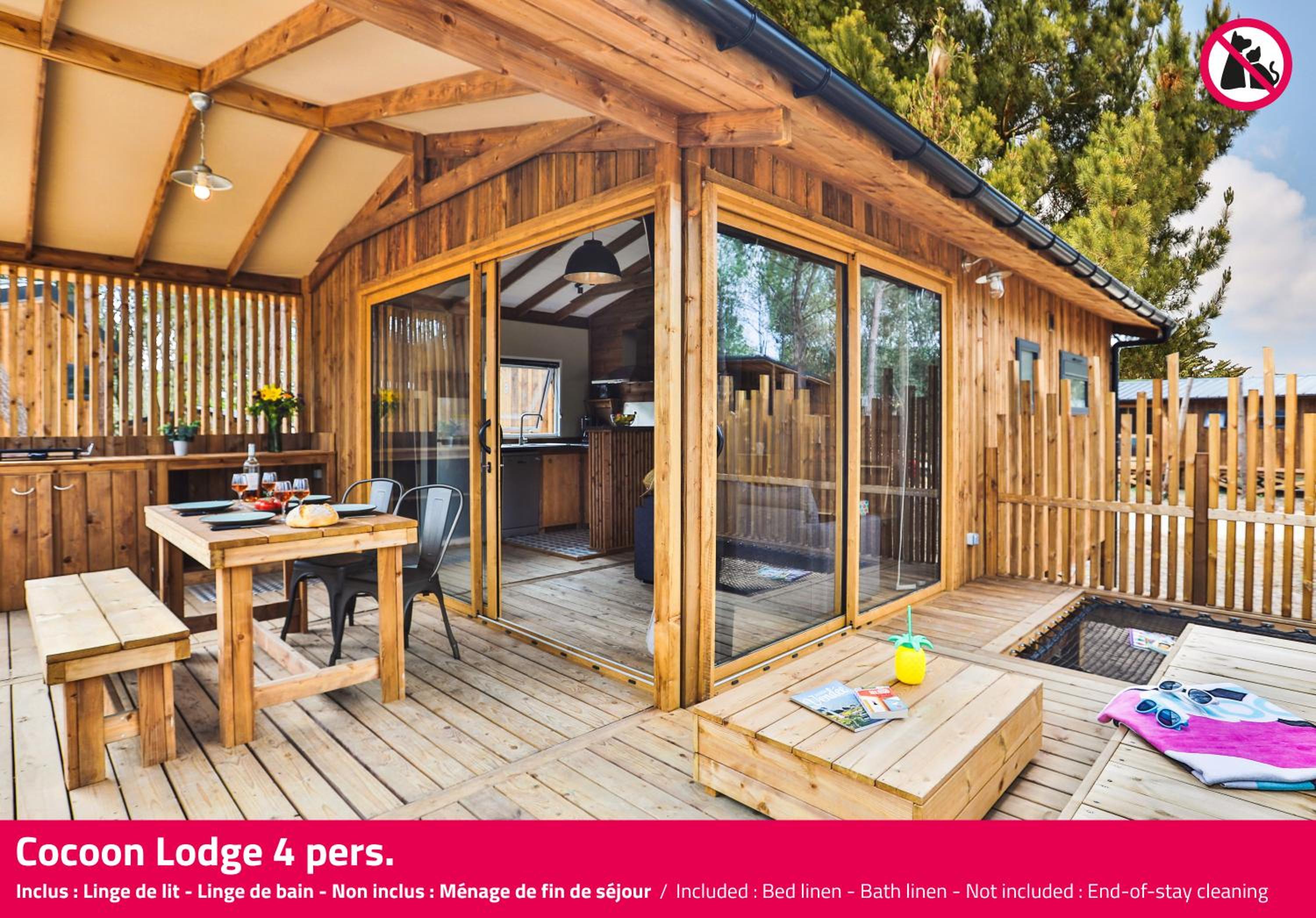 Cocoon Lodge 4 People photo 1