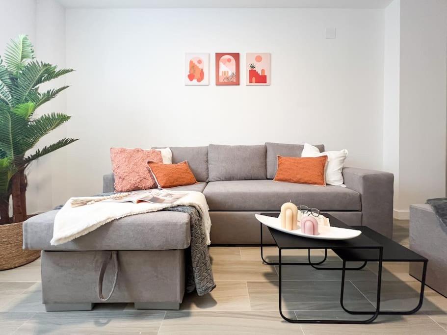 Two-Bedroom Apartment photo 2