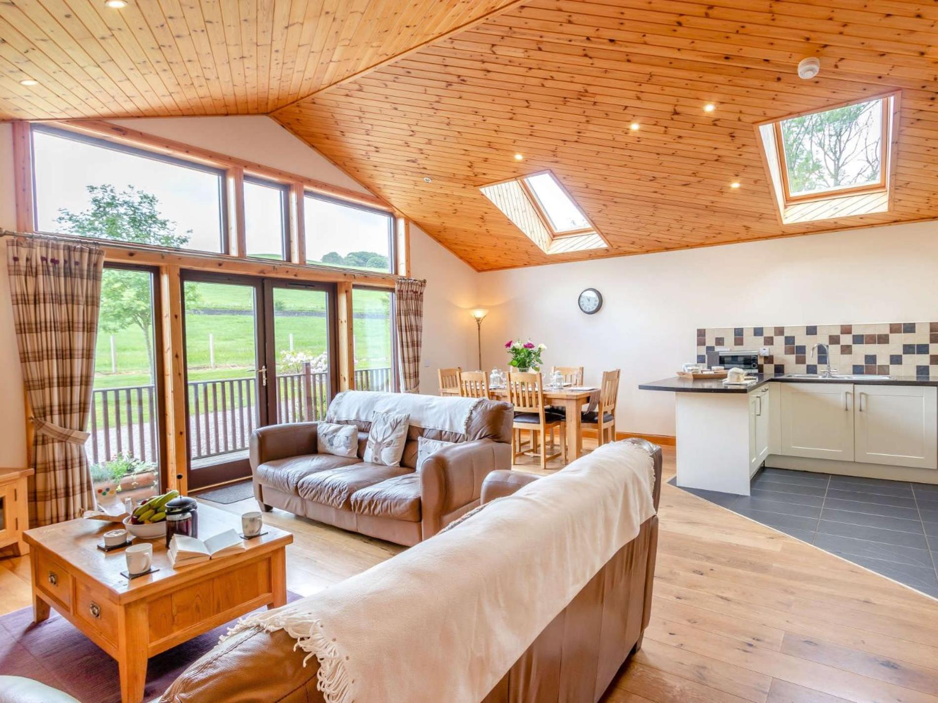 Three-Bedroom House photo 1