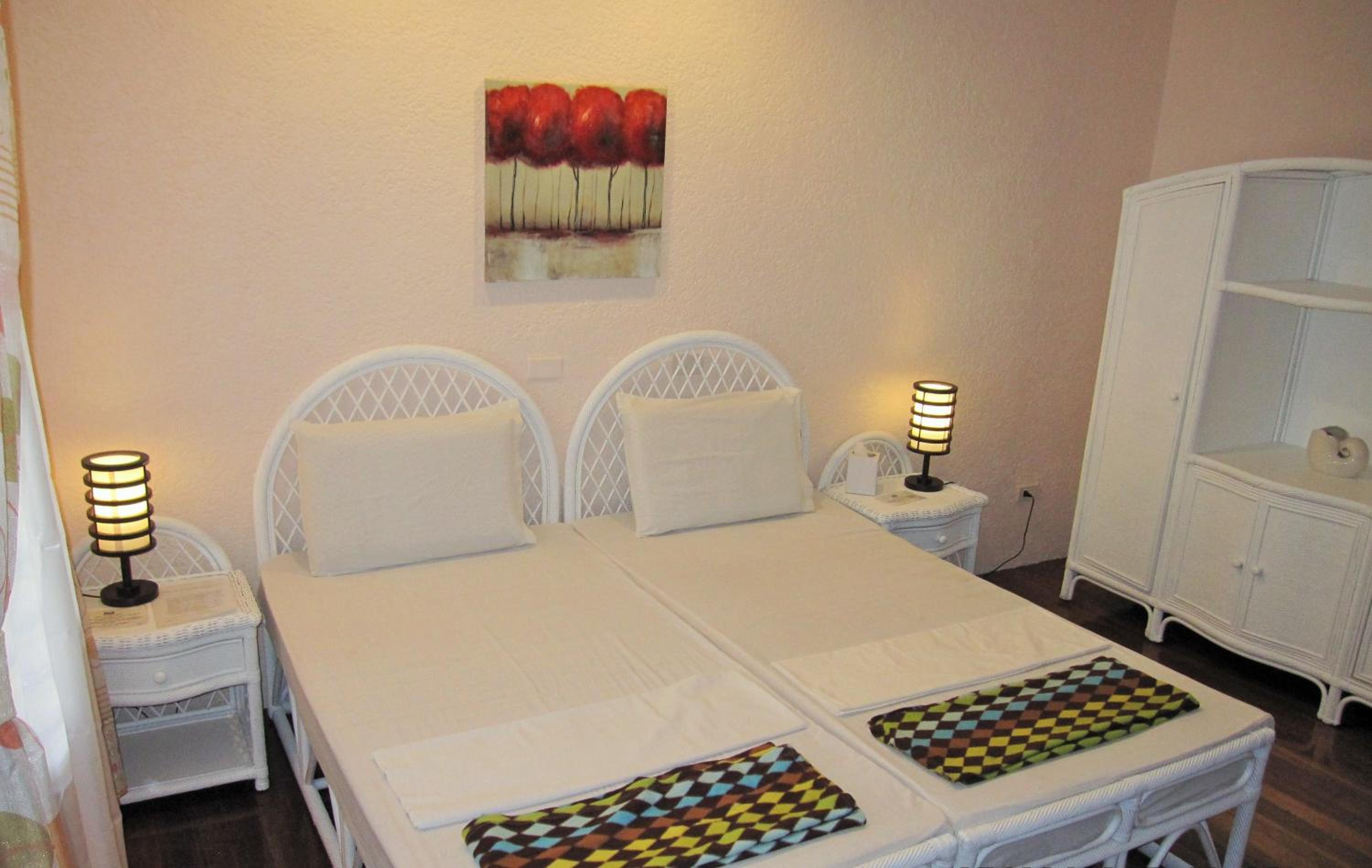 Deluxe Twin Room with Sea View - Photo 6