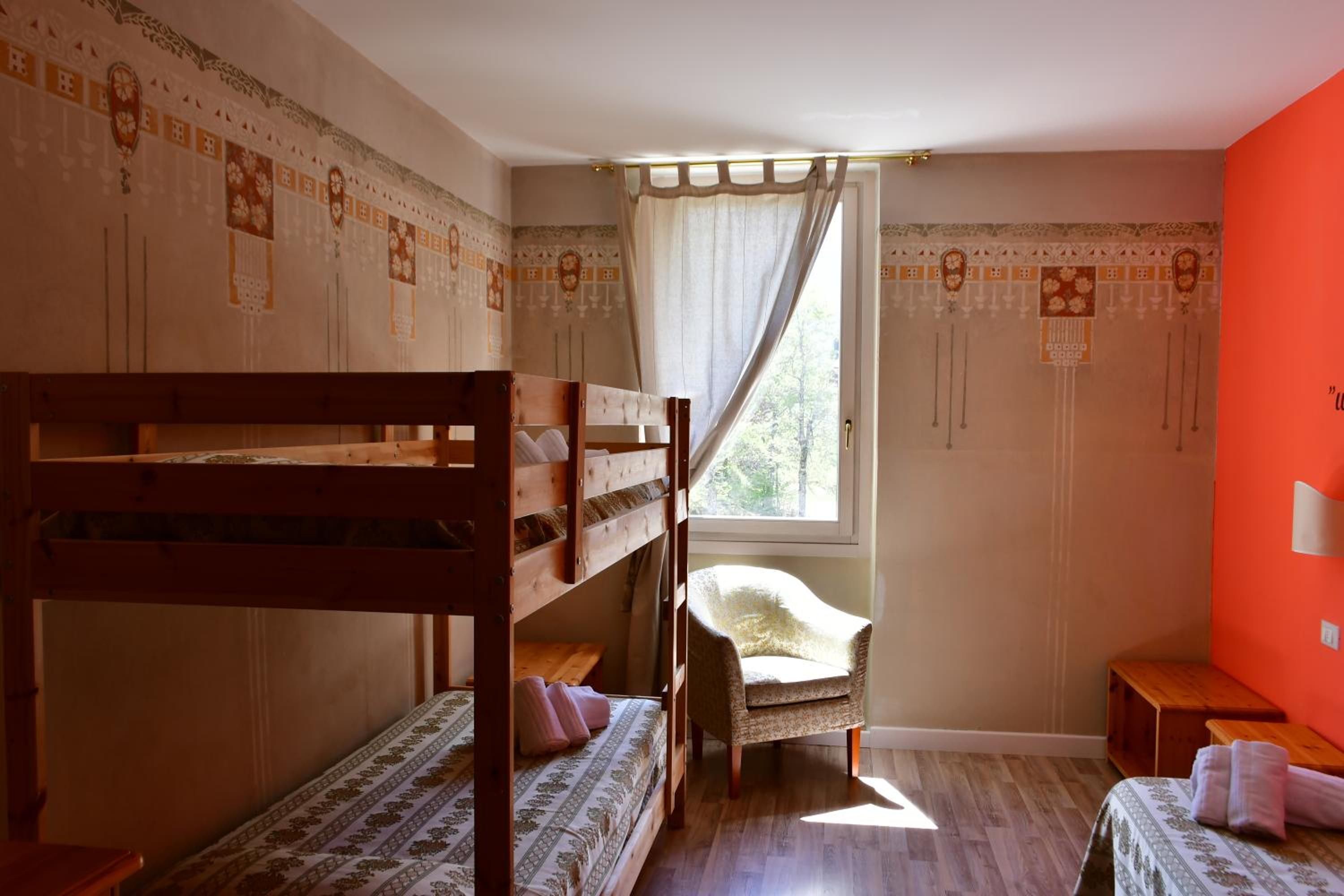 Triple Room with Private Bathroom