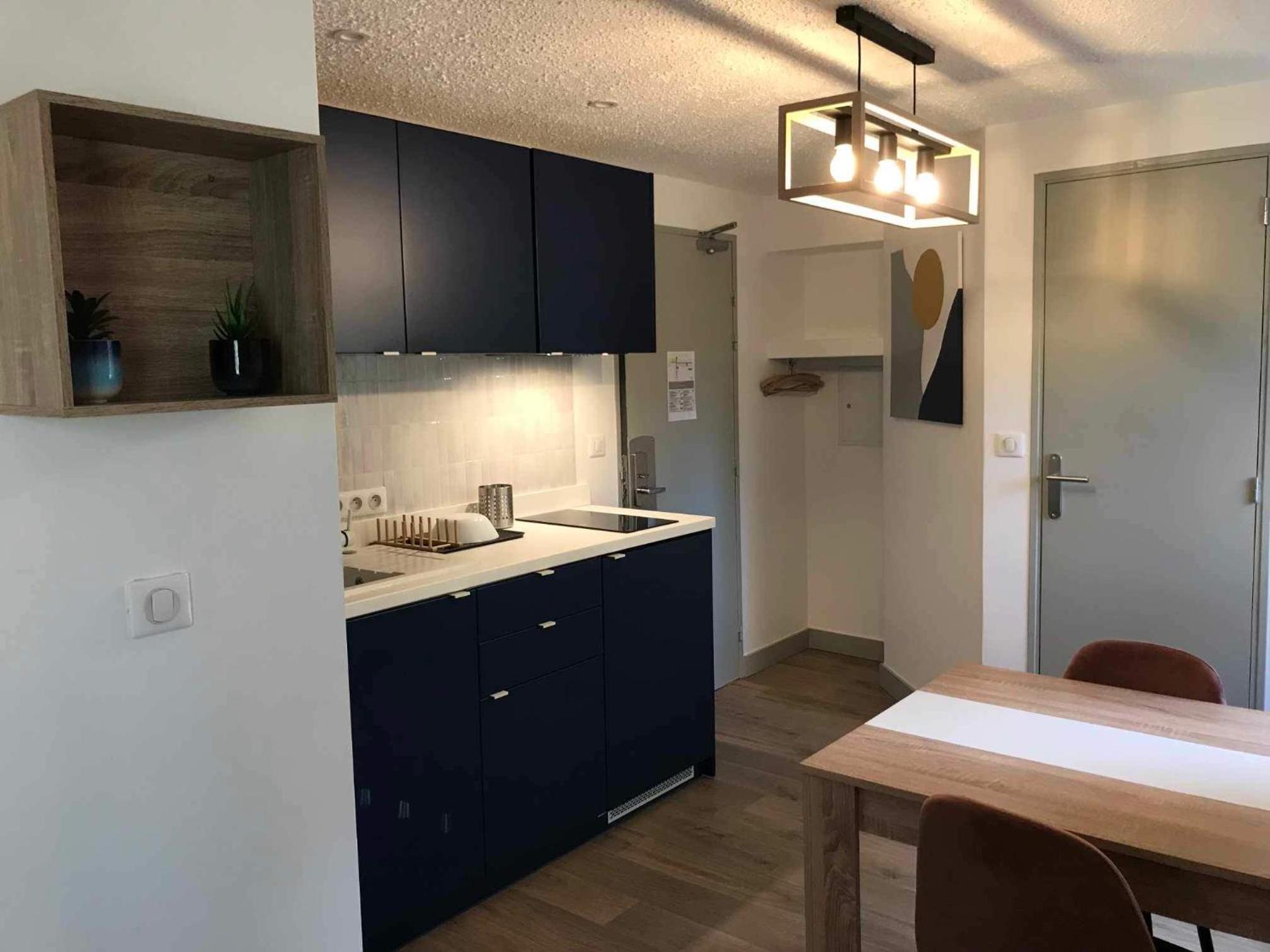 Apartment photo 2