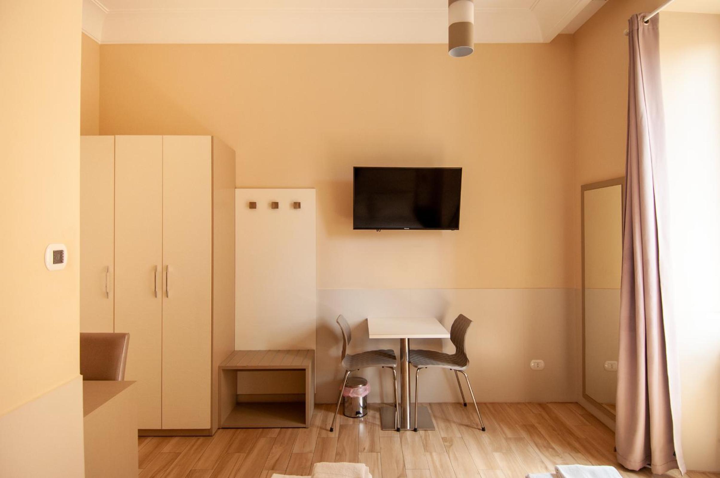 Classic Double or Twin Room photo 2