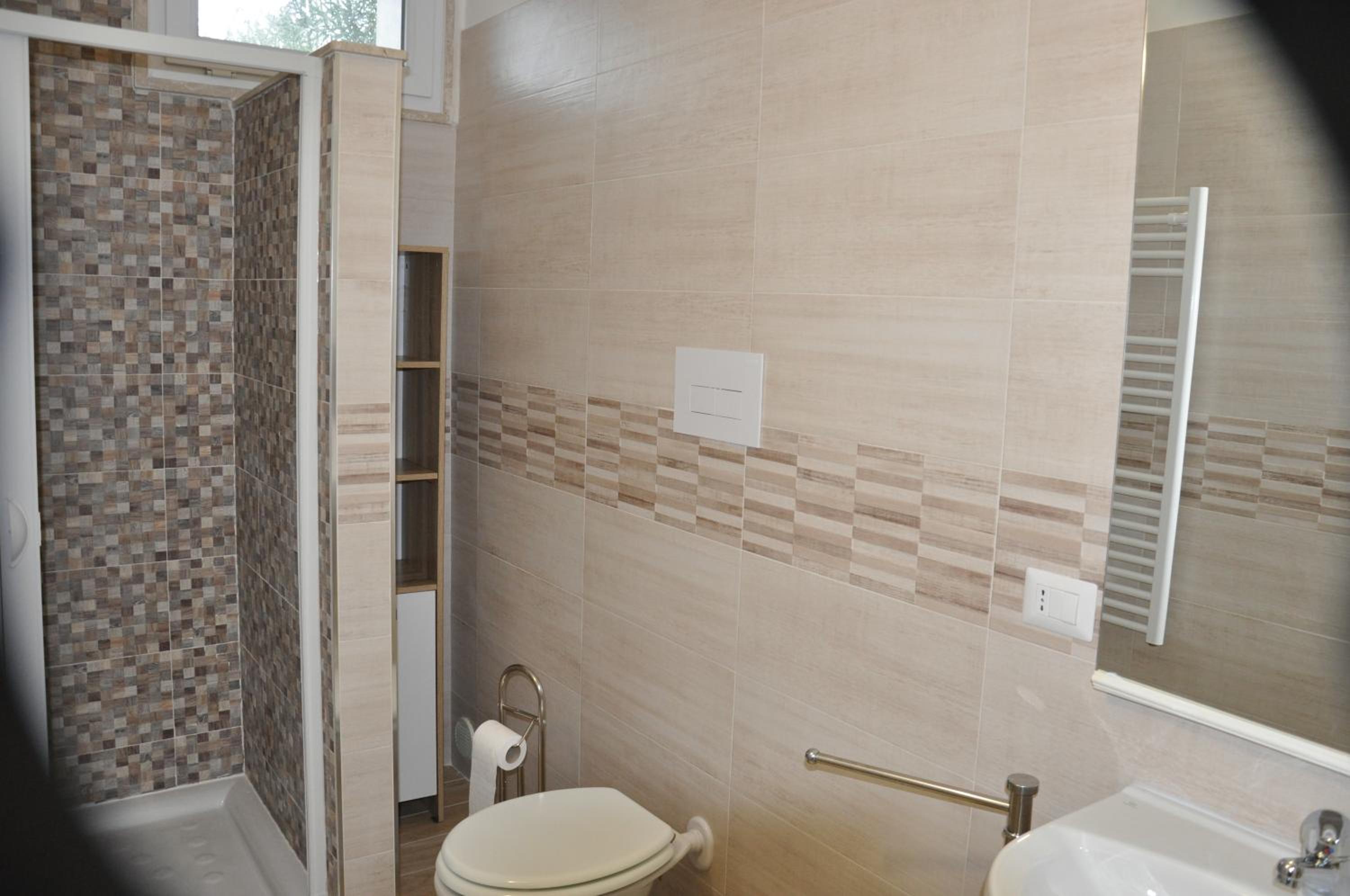 Double or Twin Room photo 3