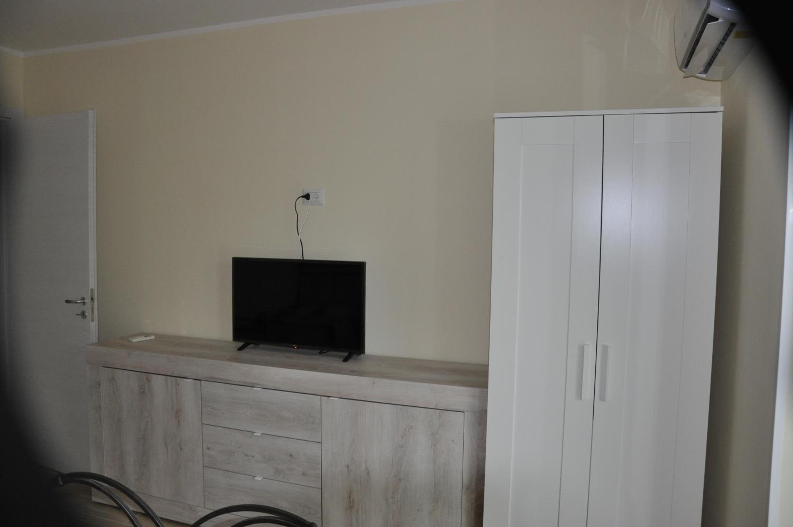 Double or Twin Room photo 2