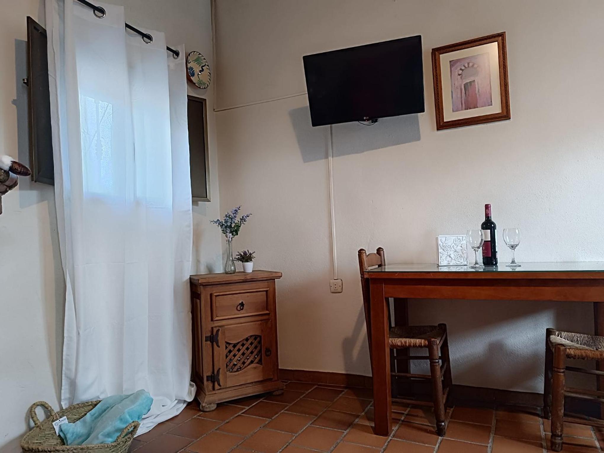 One-Bedroom House photo 2