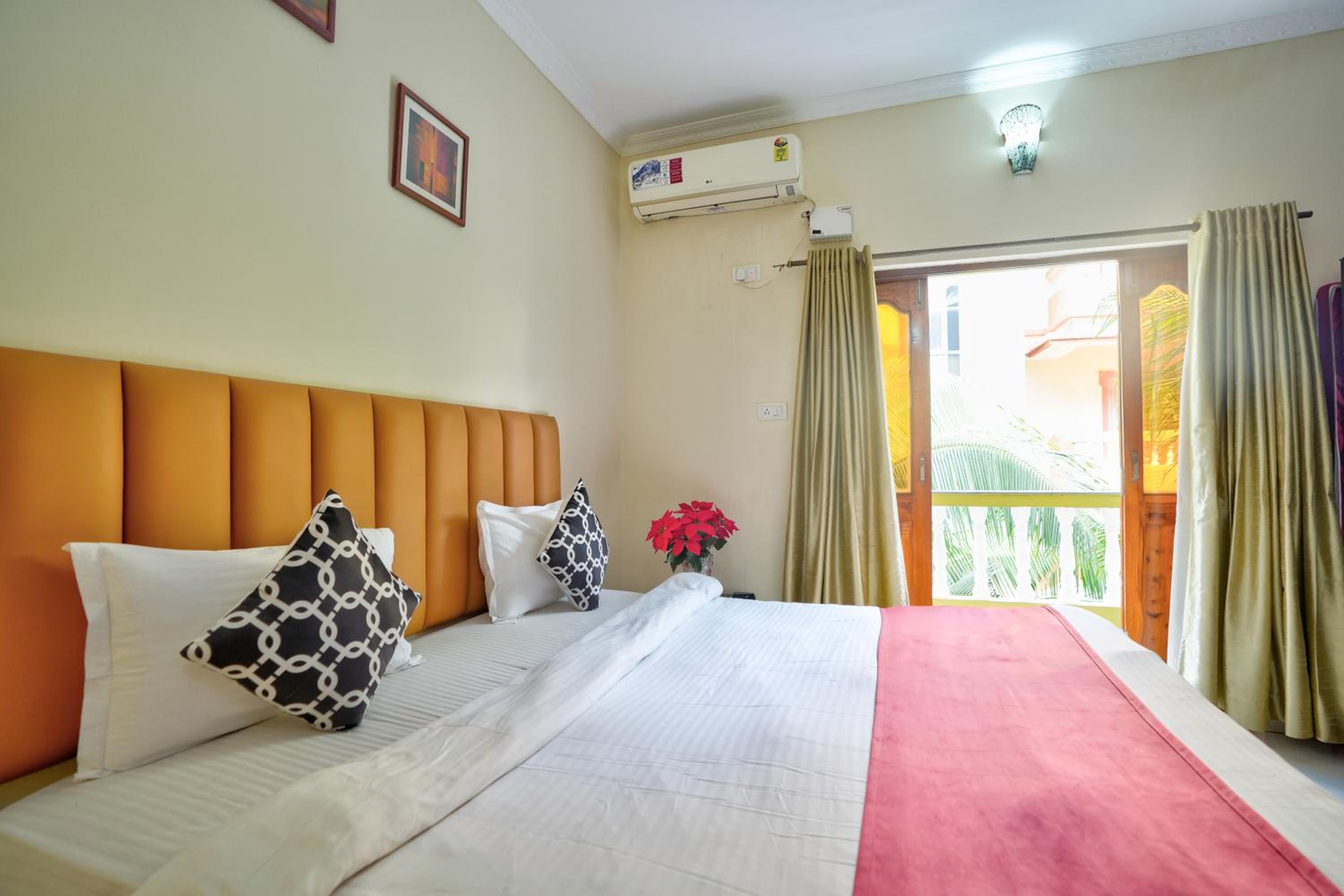 Triple Room - Photo 17