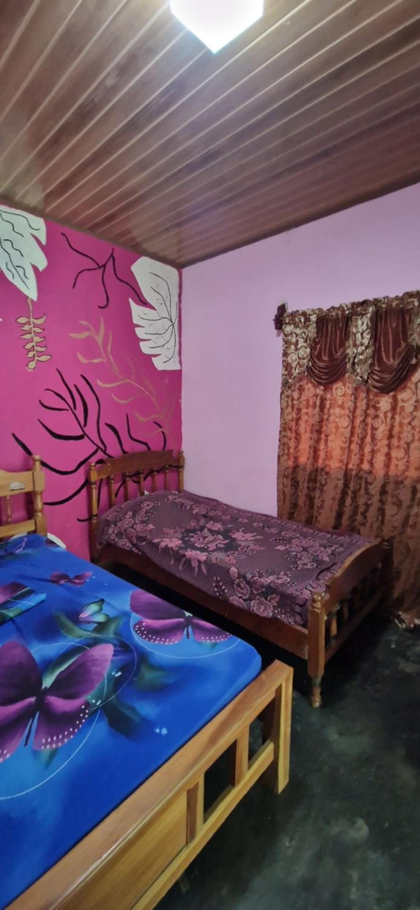 Triple Room With Shared Bathroom photo 3