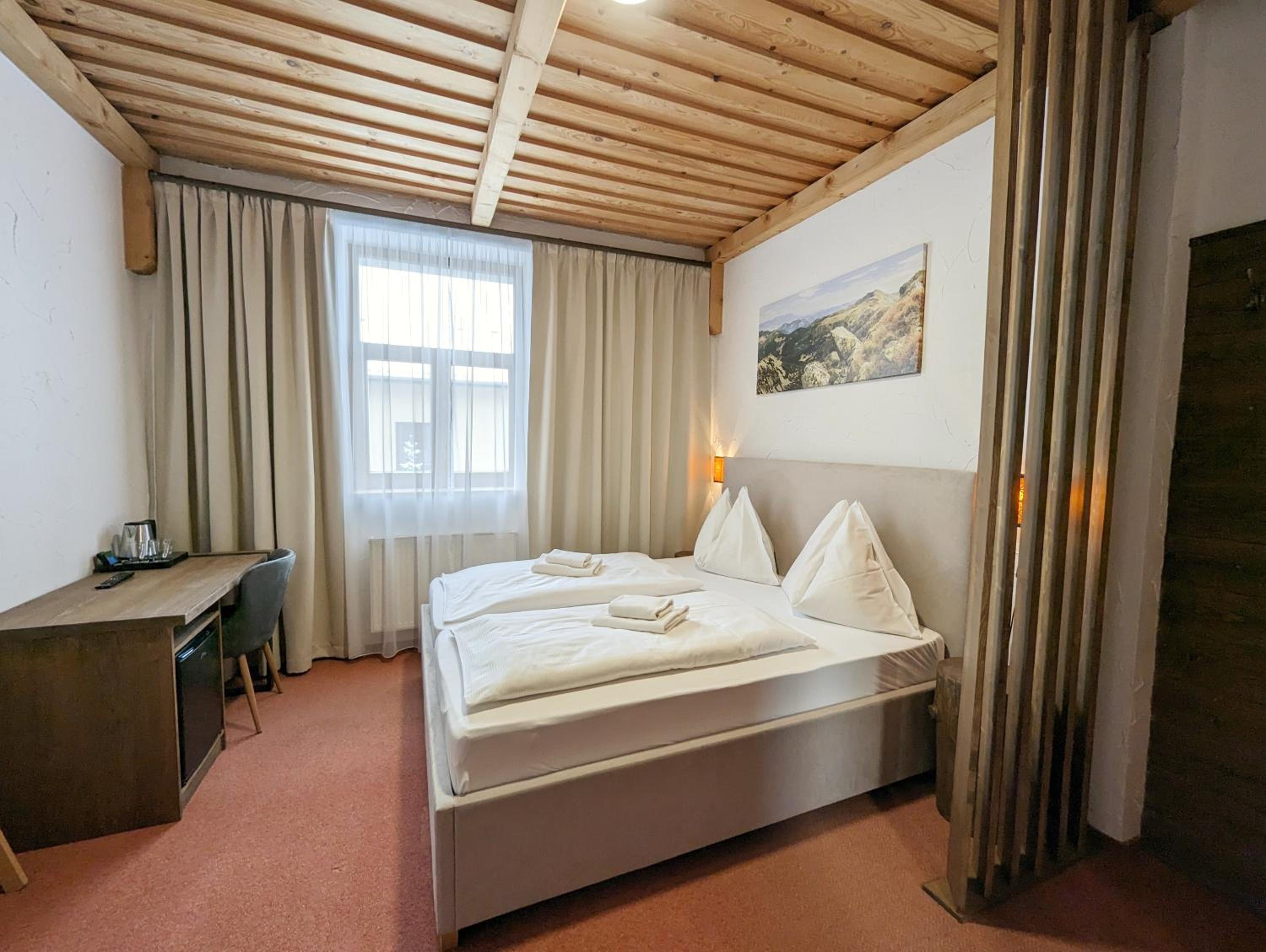 Double Room with Sofa Bed photo 1