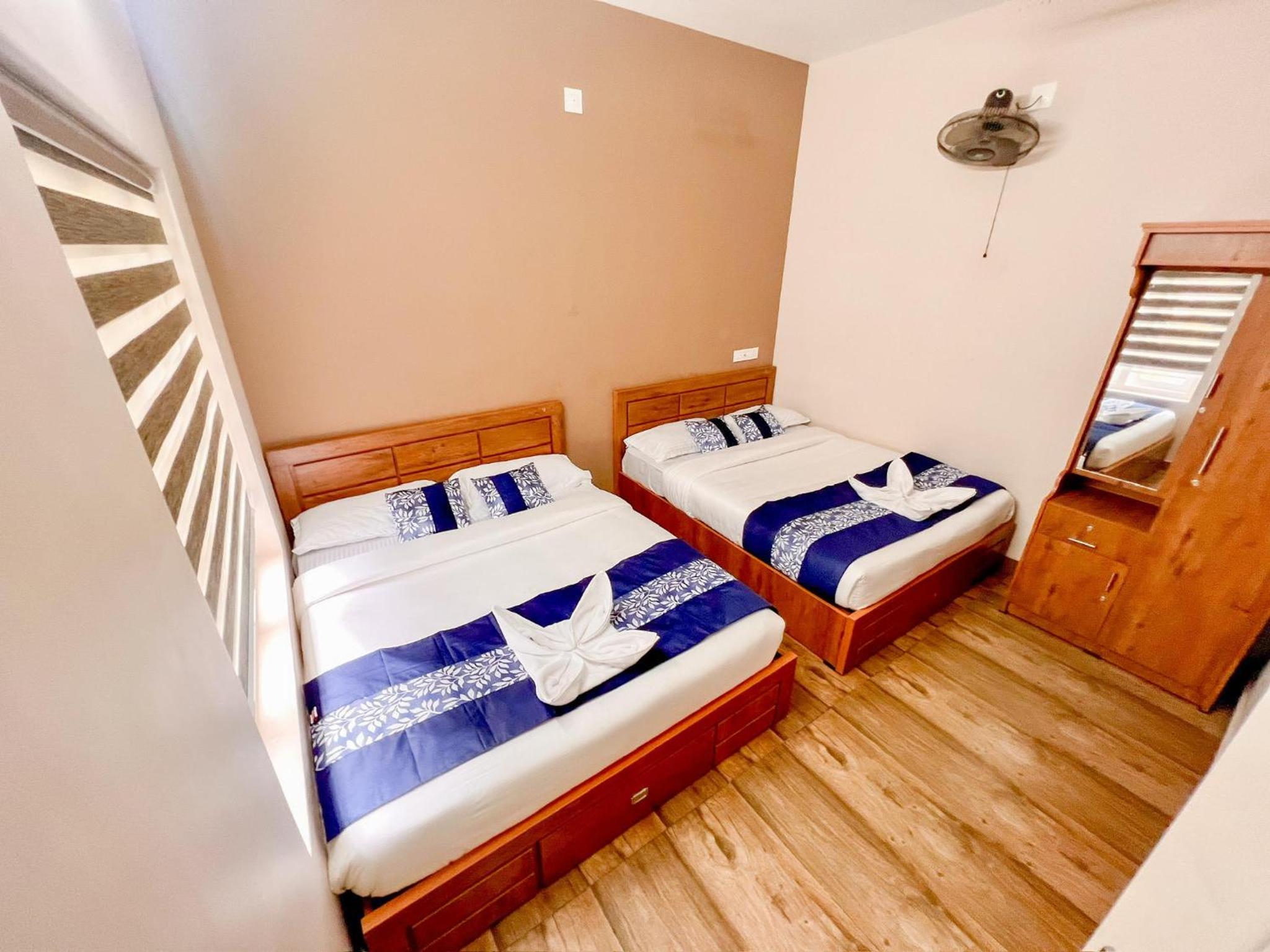 Three-Bedroom House photo 1