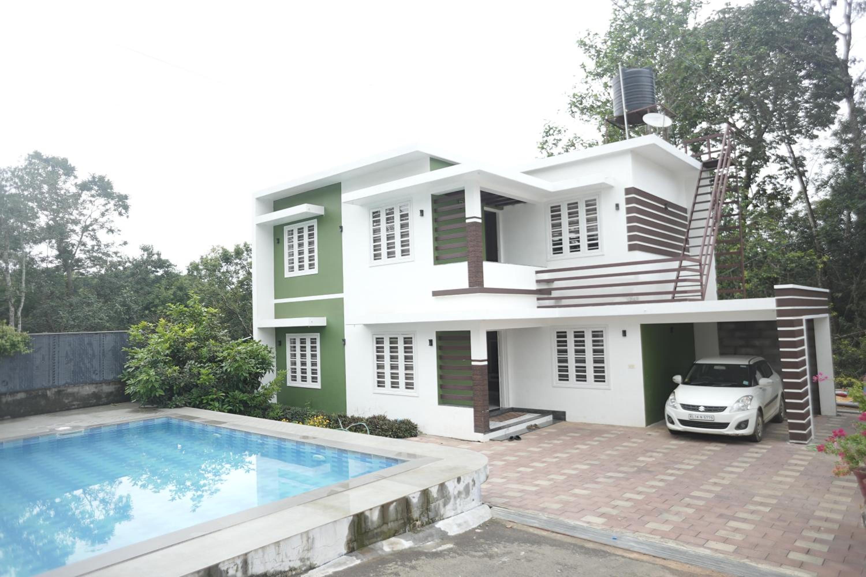 Superior Villa photo 2
