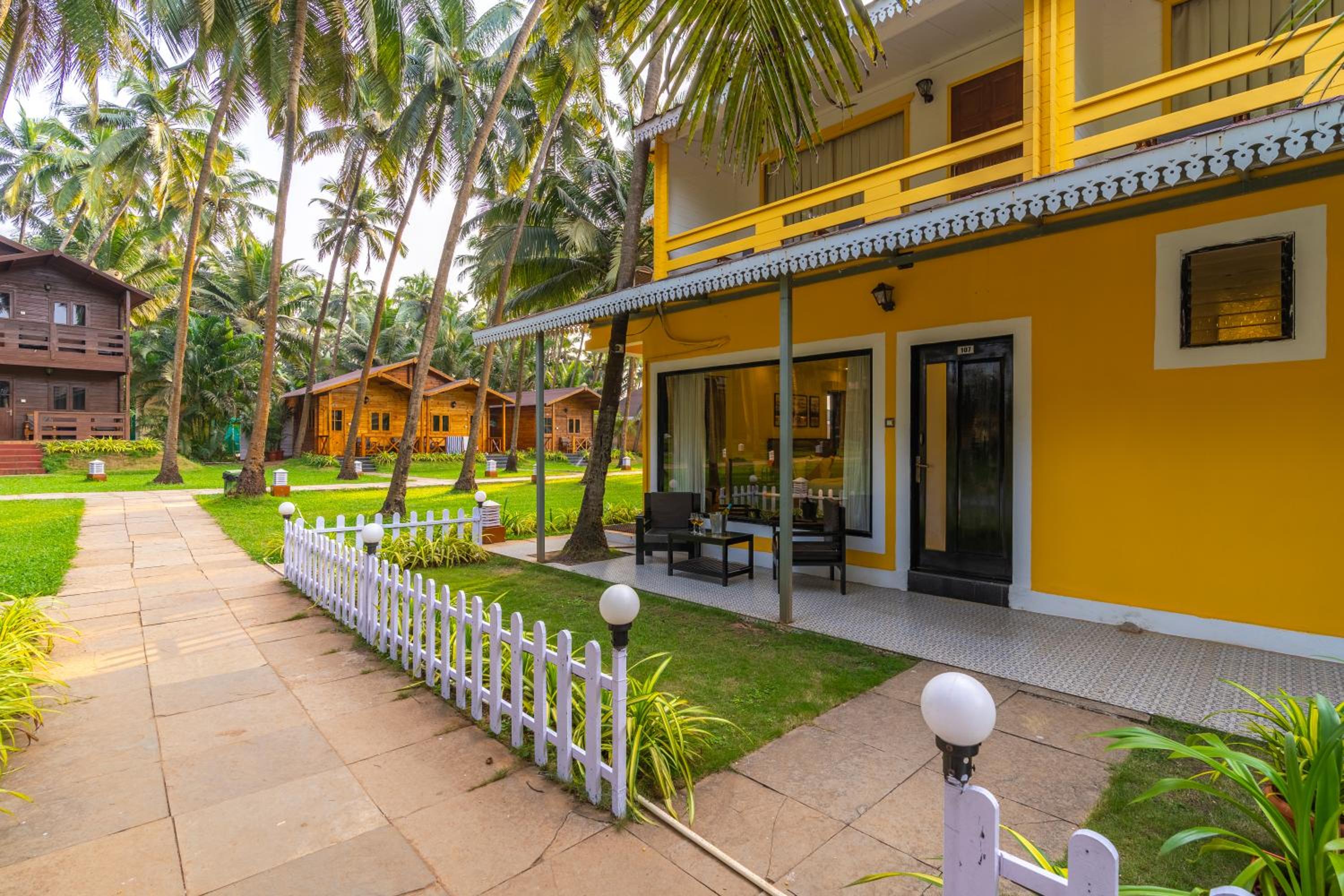 Garden View Villa with Jacuzzi - 10% Discount on Food & Beverages - 2+1 Happy Hours offer - Photo 3