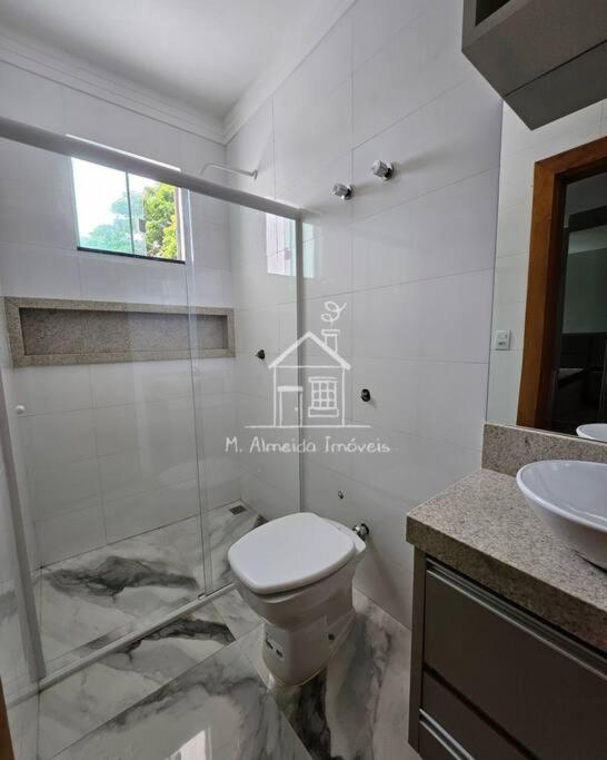 Three-Bedroom House photo 3