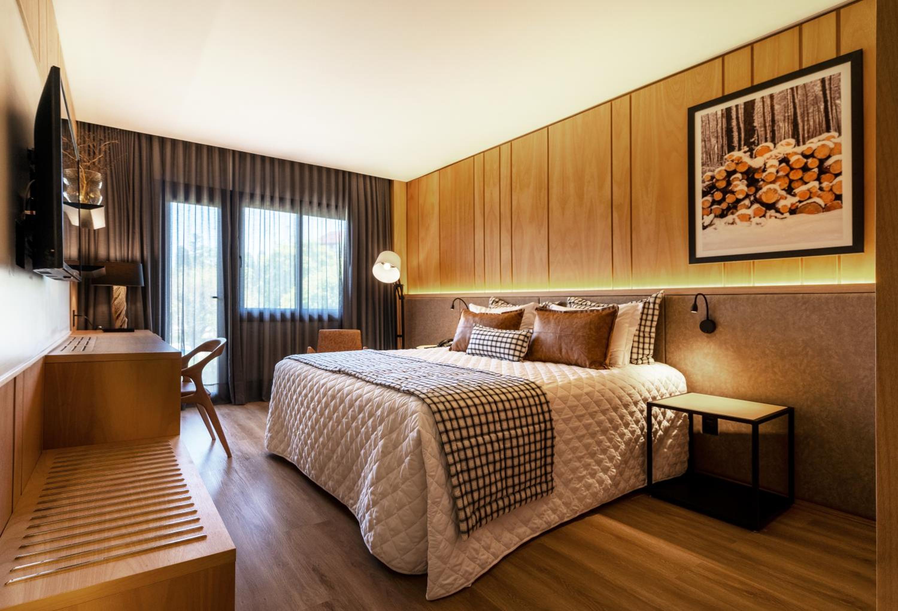 Super Deluxe Double Room - Photo 5
