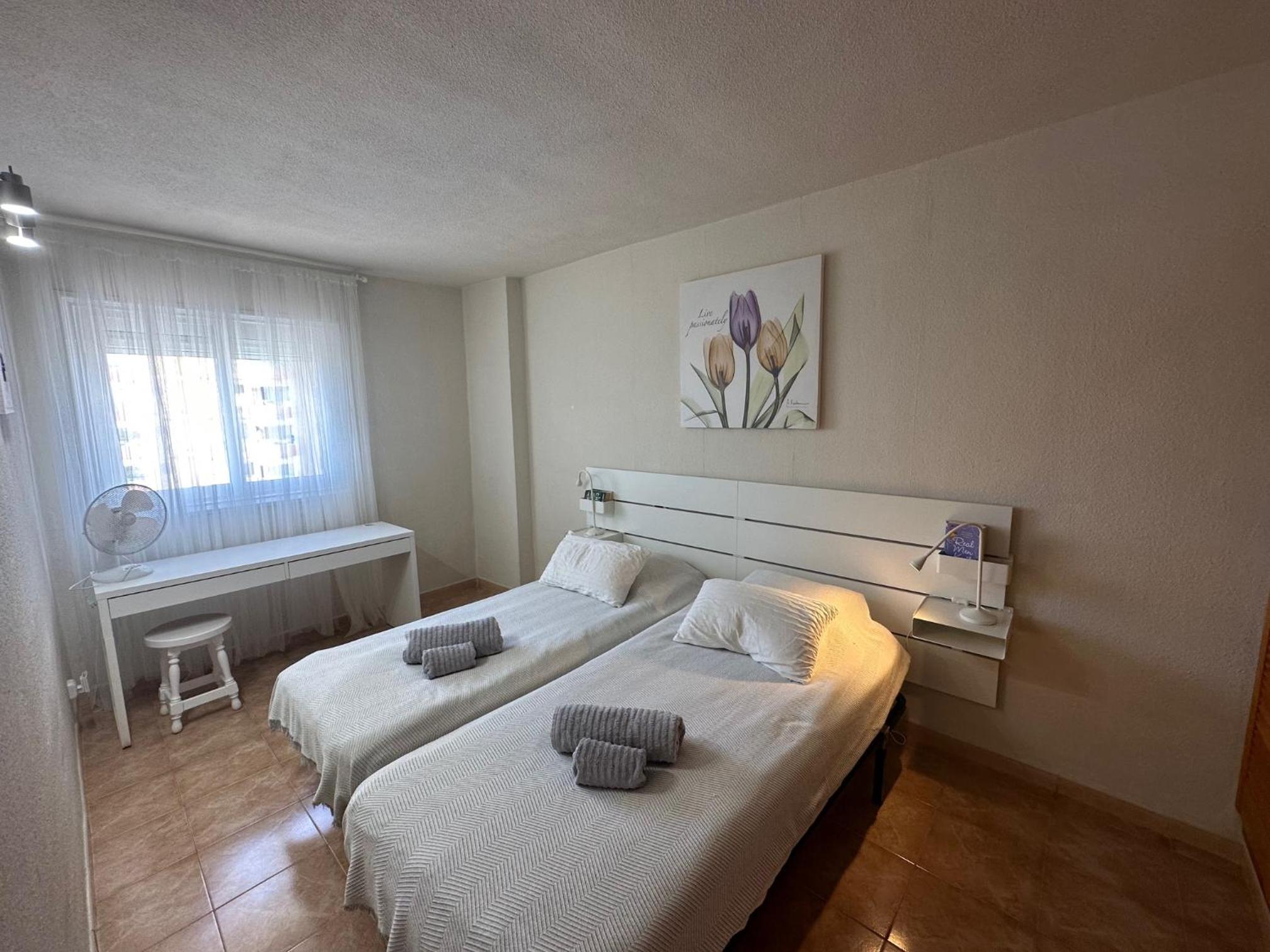 One-Bedroom Apartment photo 2