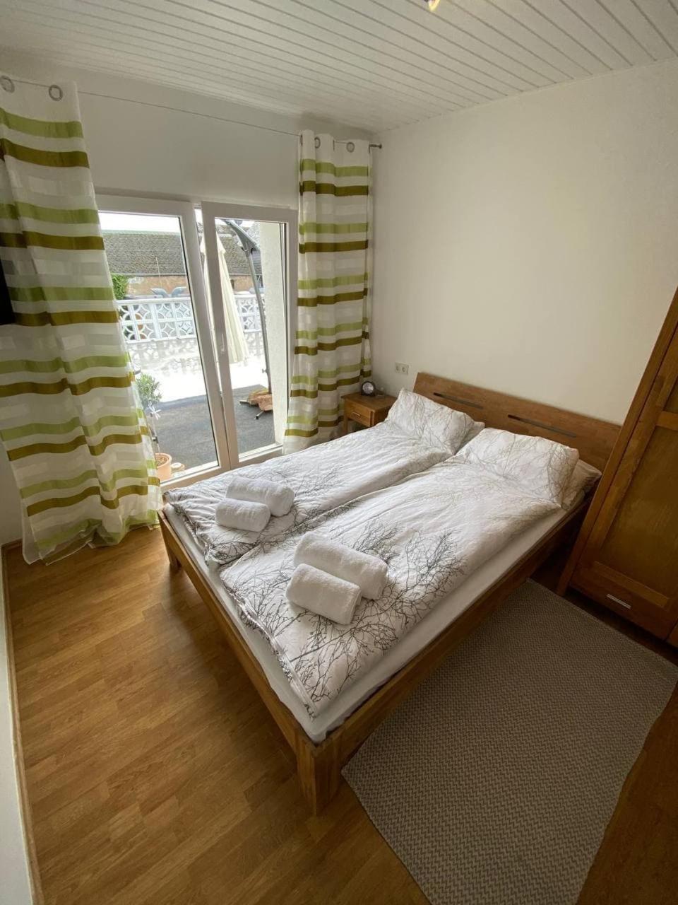 One-Bedroom Apartment photo 3