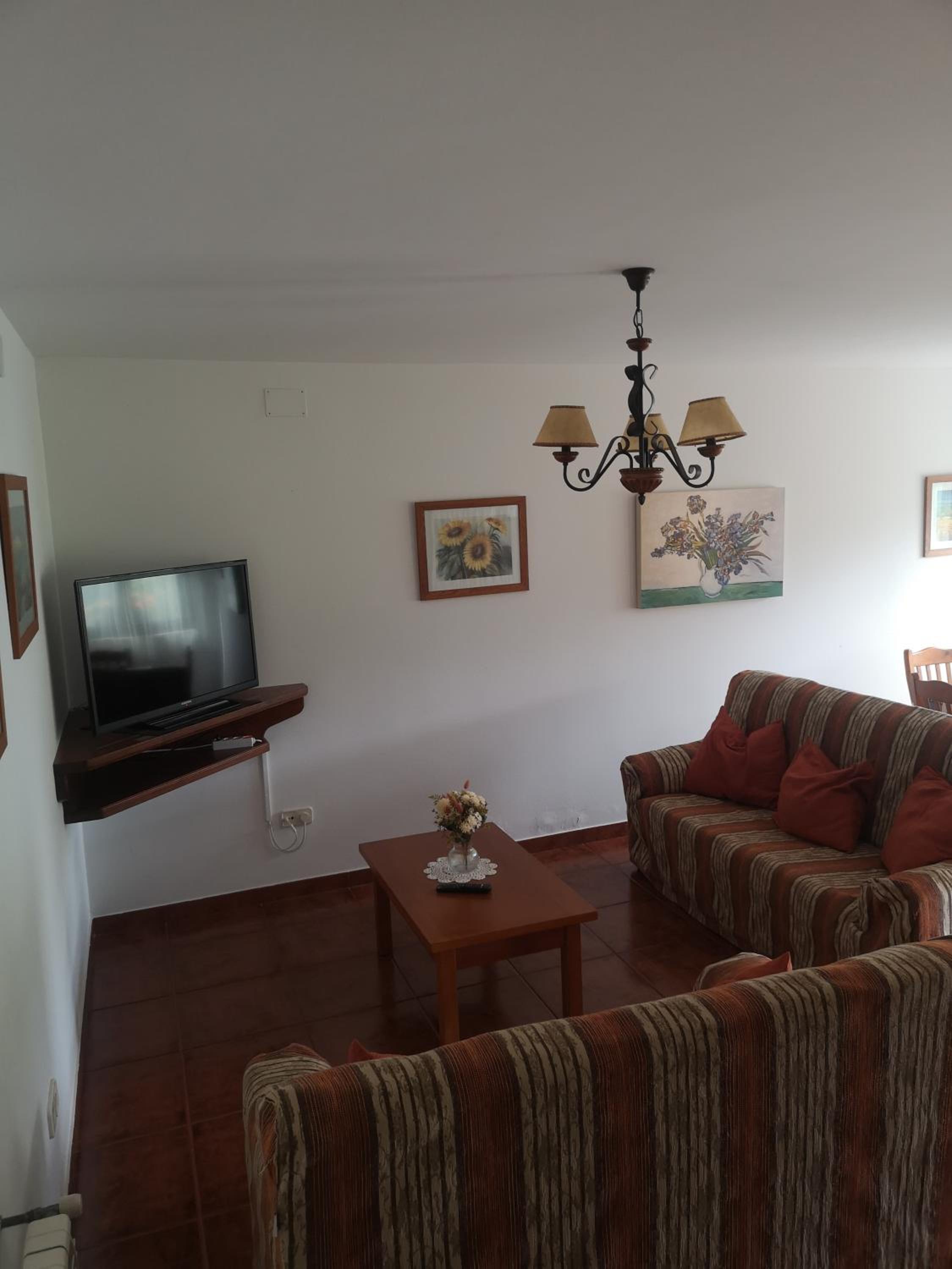 Casa de cuatro habitaciones