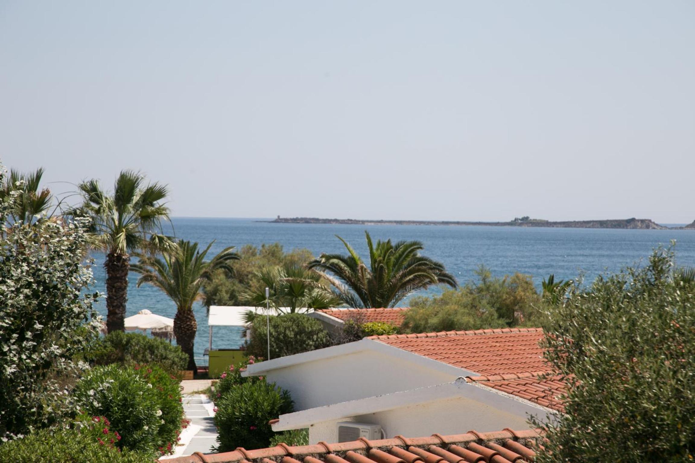 Standard Room with Sea View with Balcony photo 3