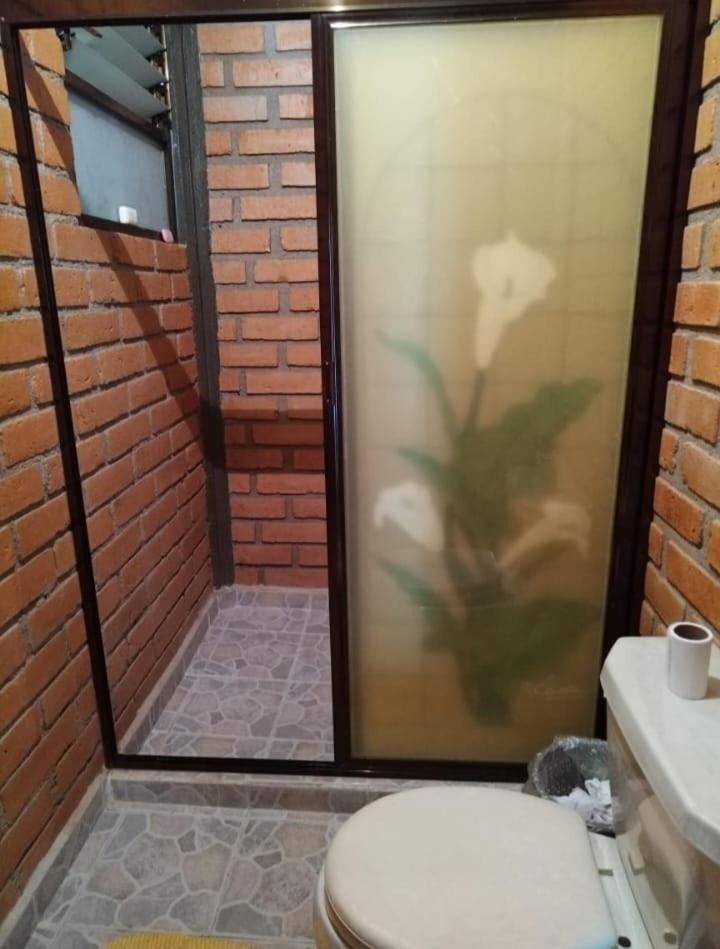 Double Room With Private Bathroom photo 2
