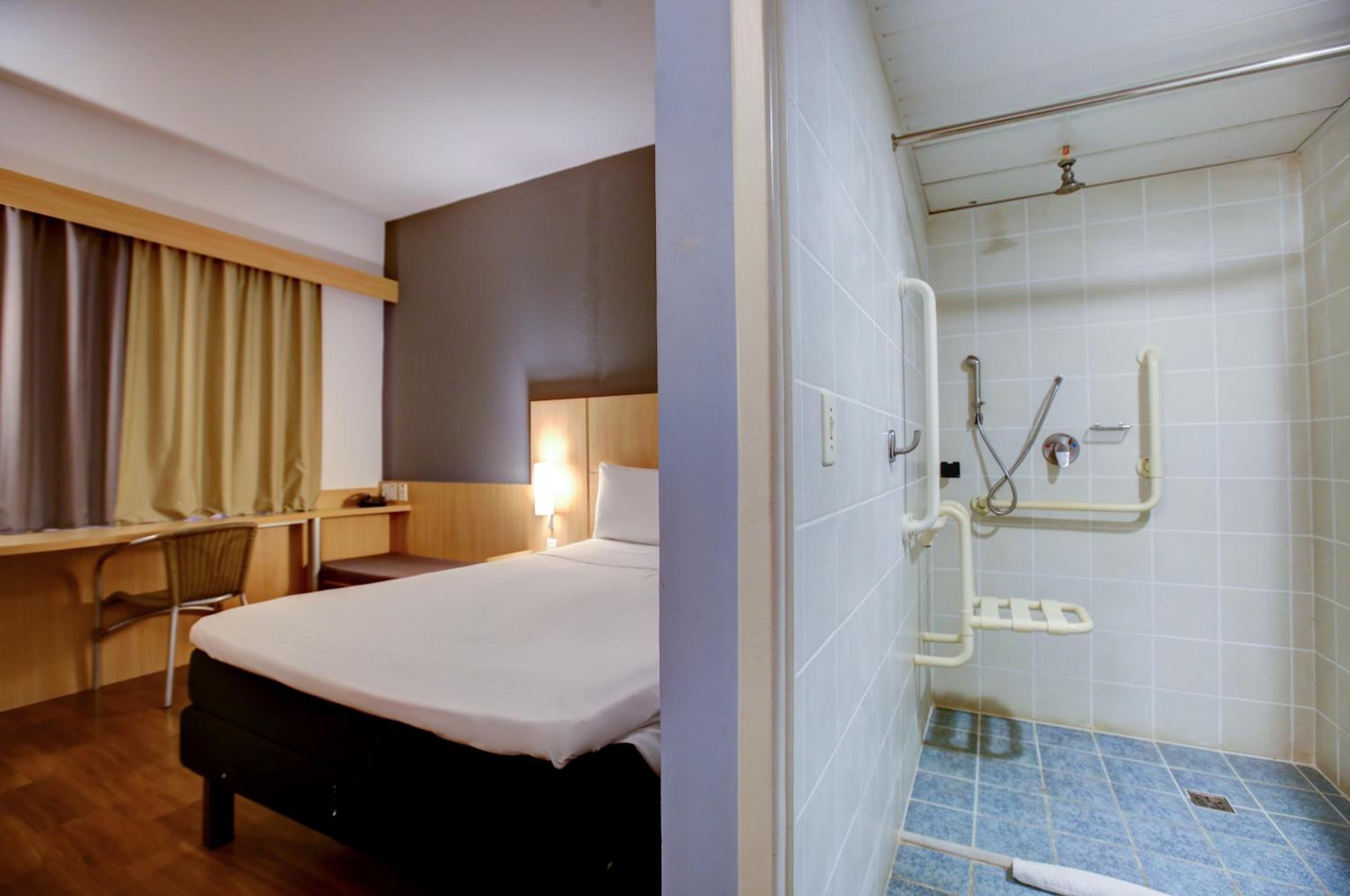 Standard Adapted Apartment with One Double Bed - Photo 4