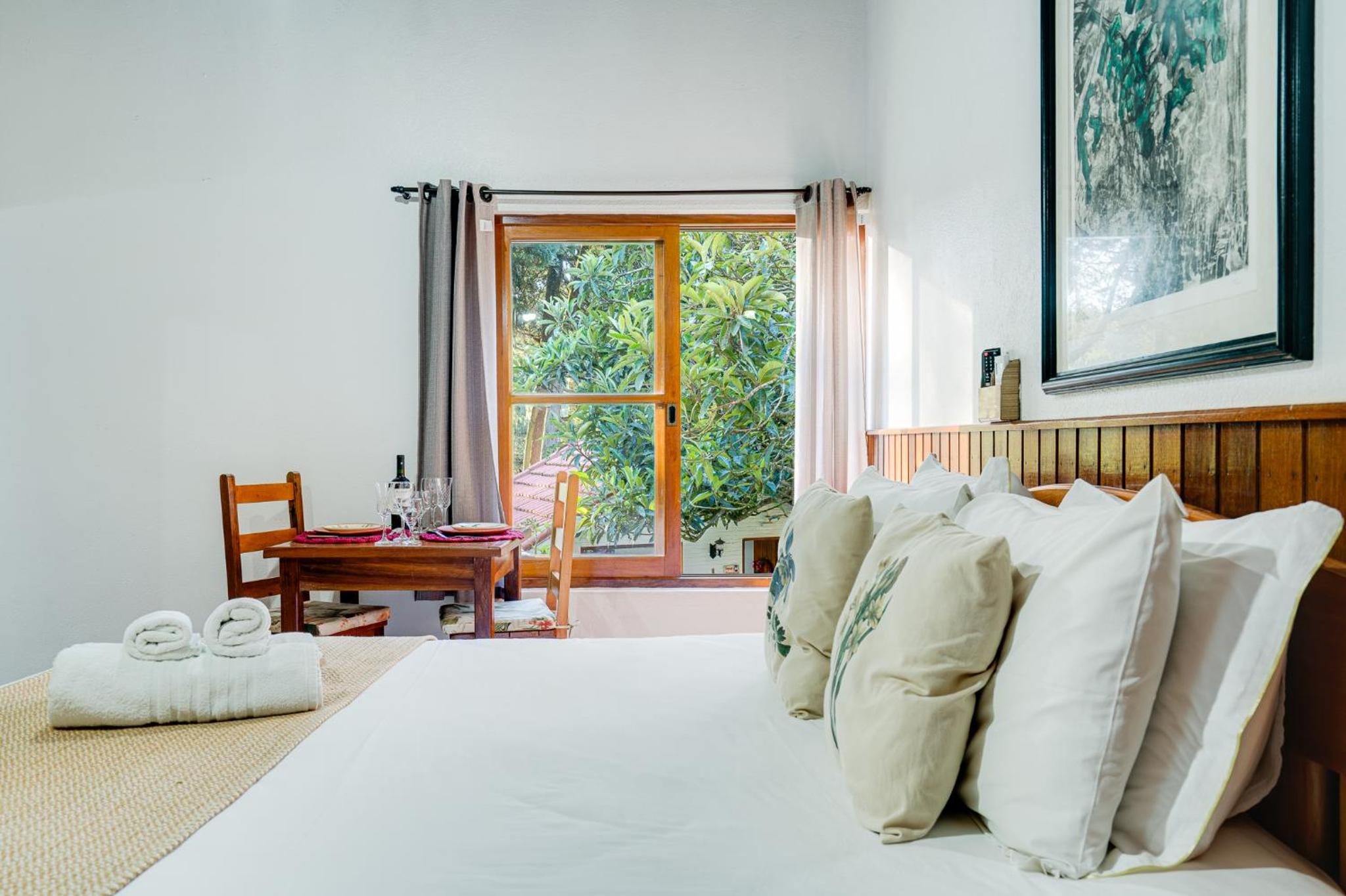 Standard Double Room - Photo 16