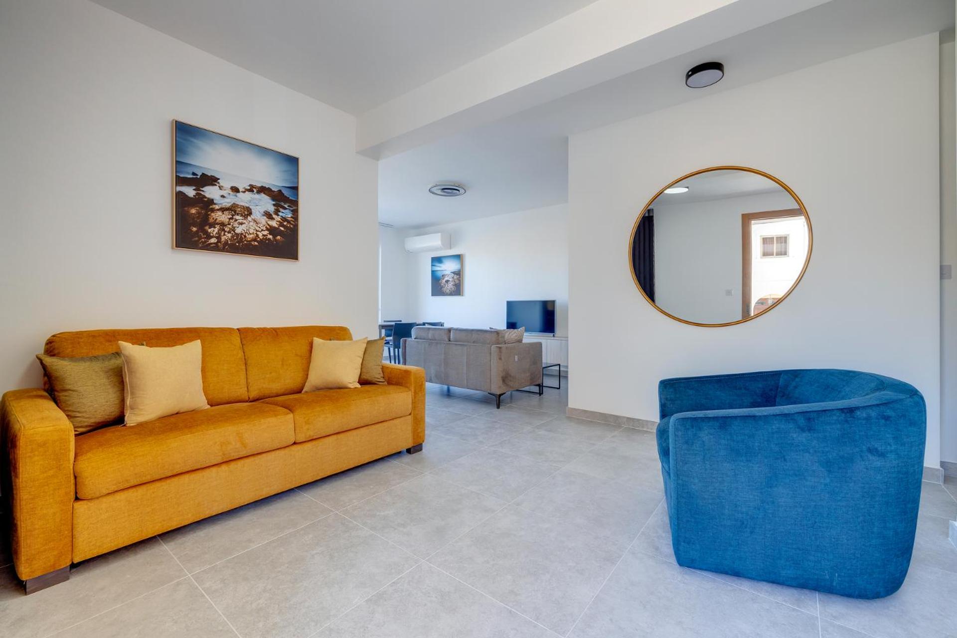 Apartment - Ground Floor photo 2