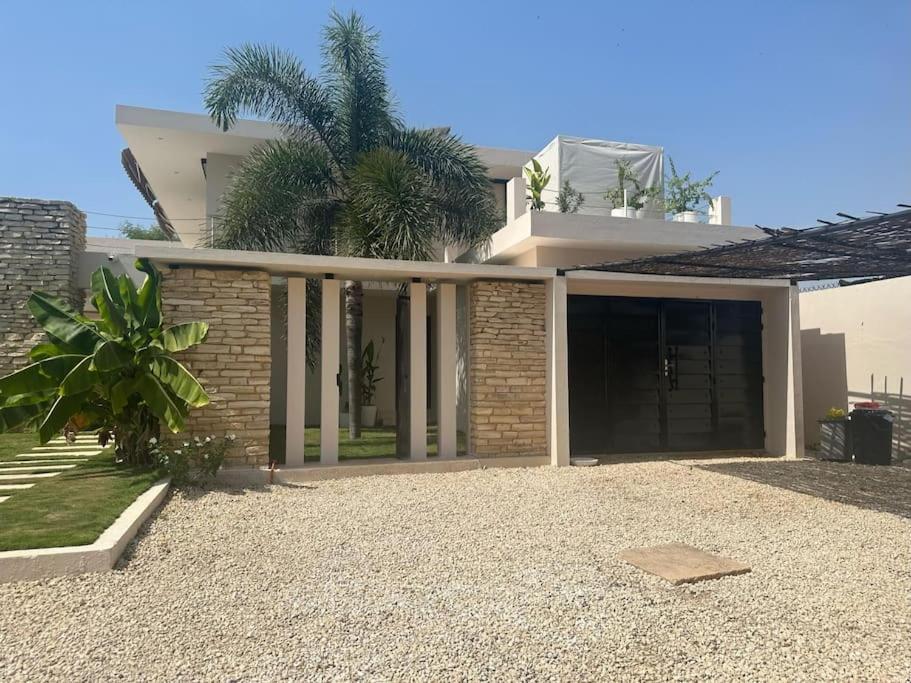 Villa photo 2