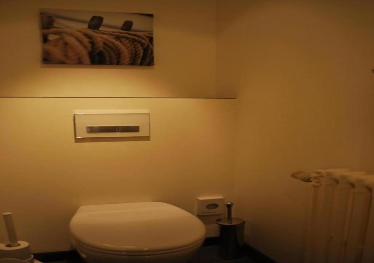 Suite - Photo 8