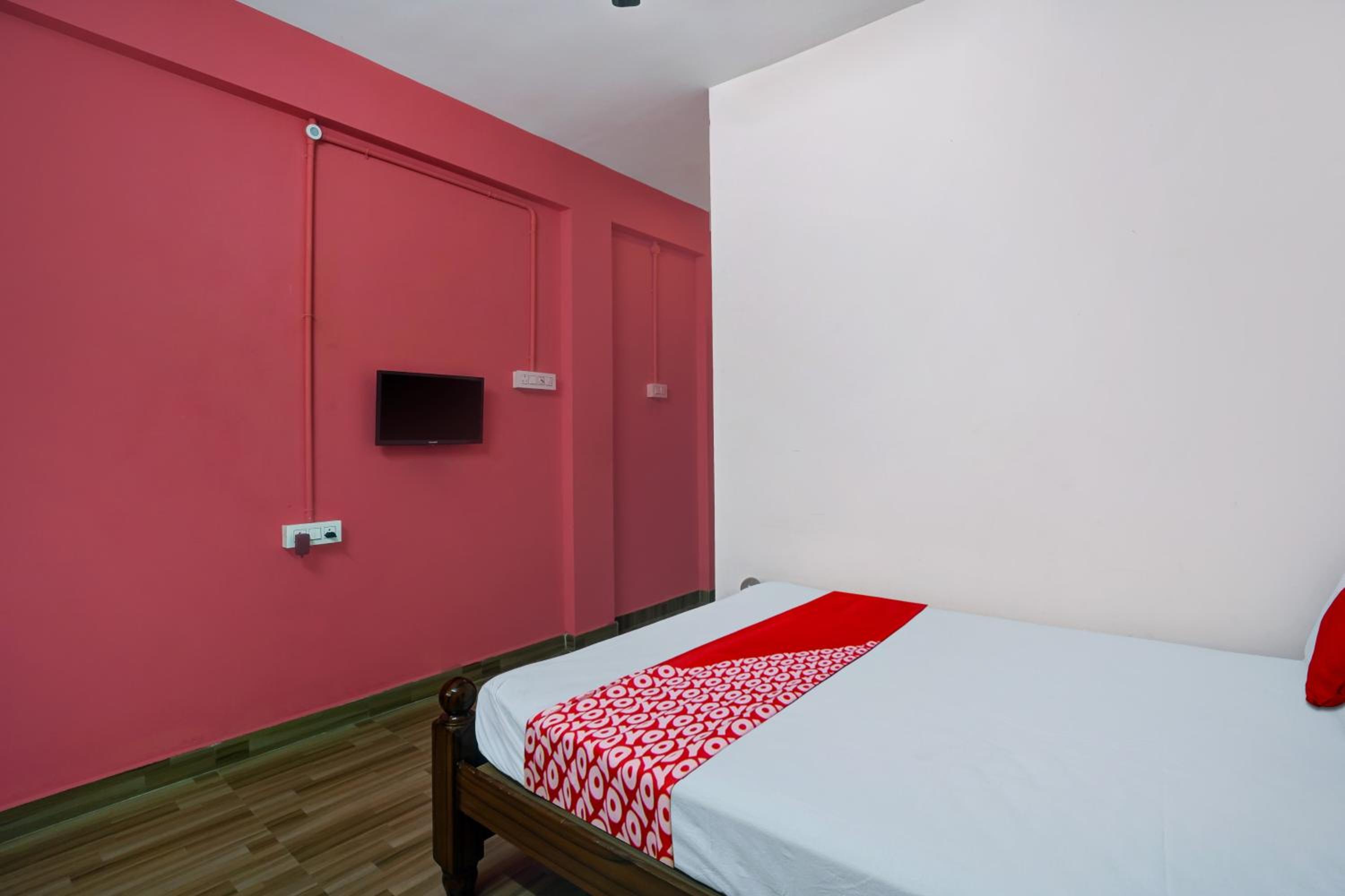 Standard Double Room photo 3