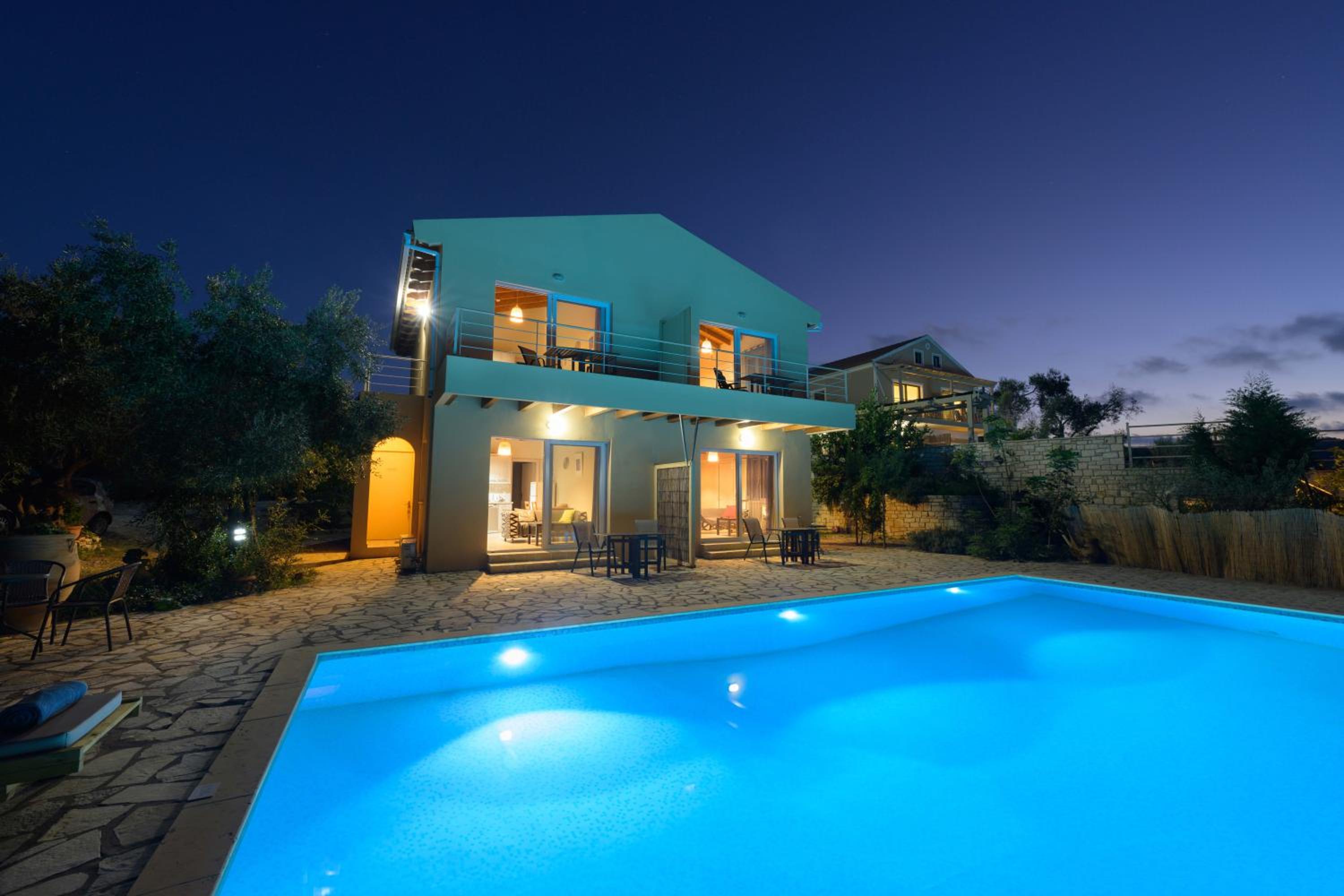 Apartment with Pool View  photo 2