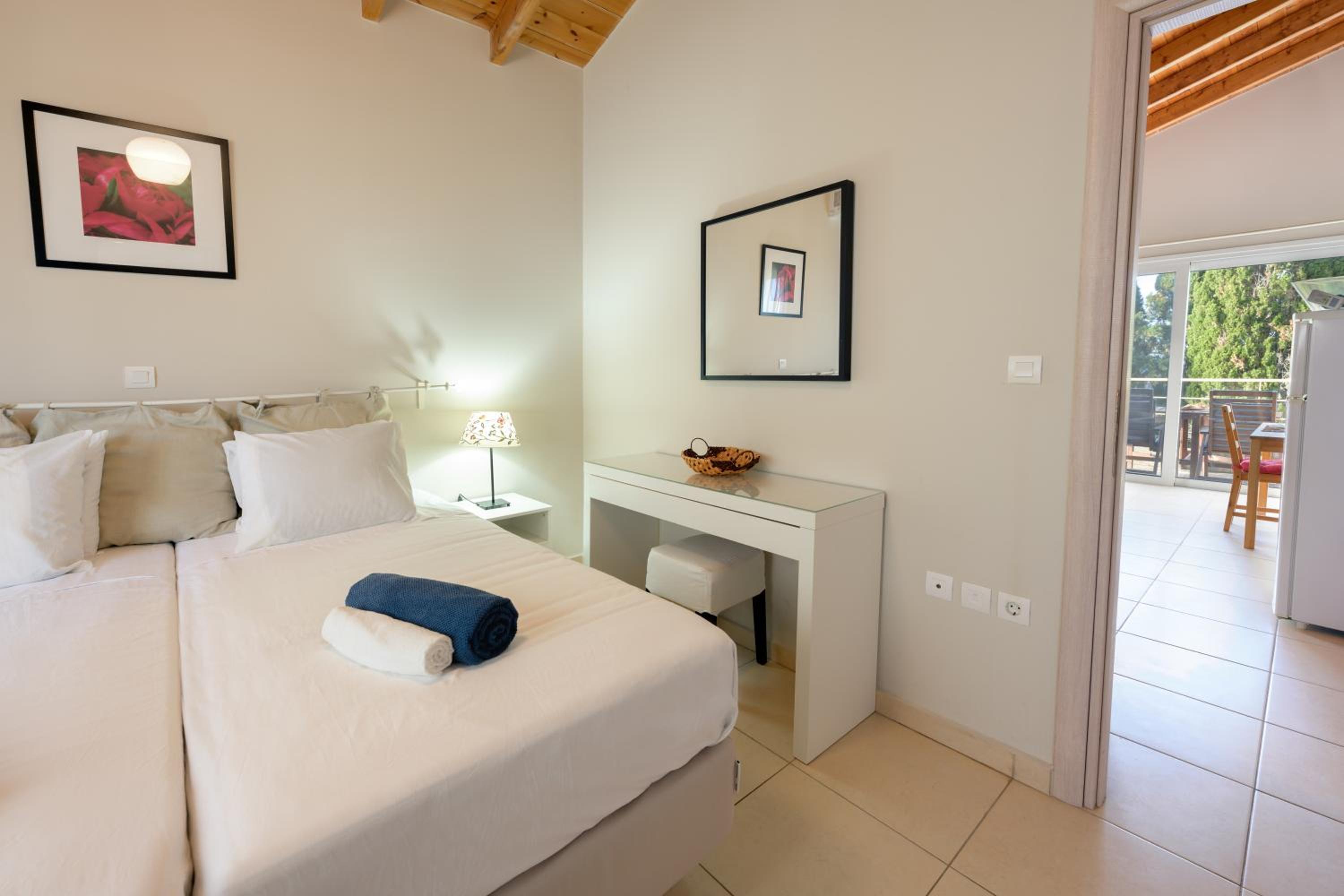Apartment with Sea View photo 3