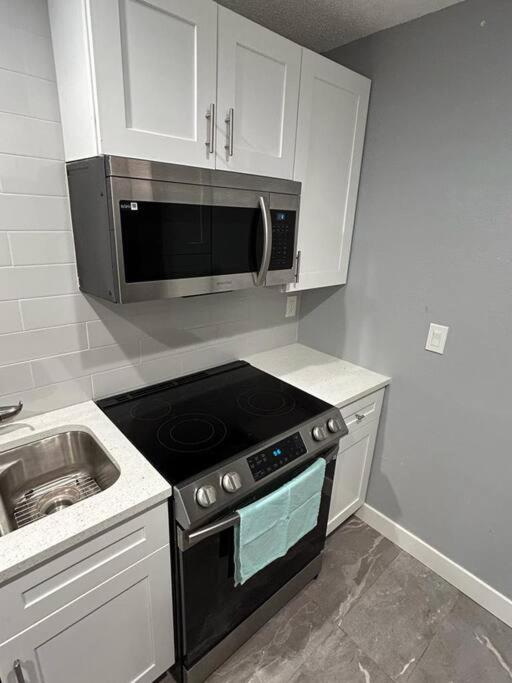 One-Bedroom House photo 3