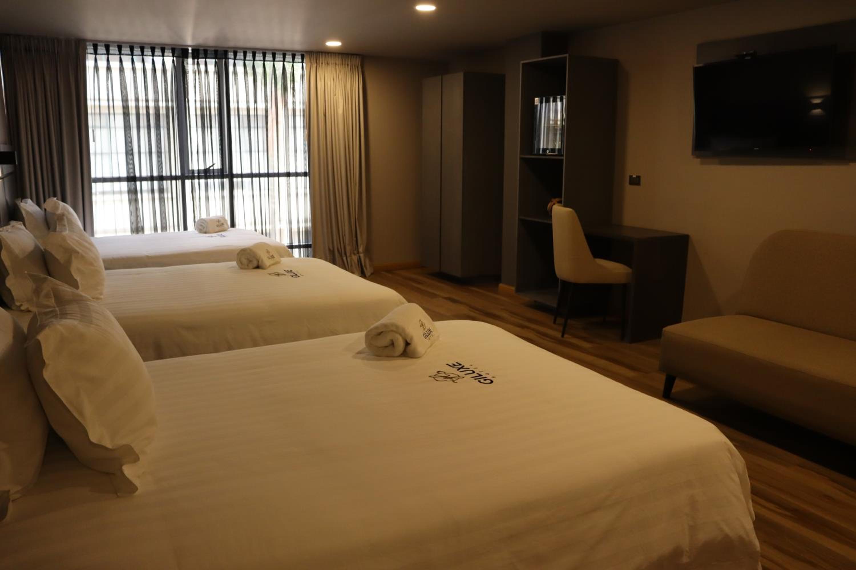 Triple Room