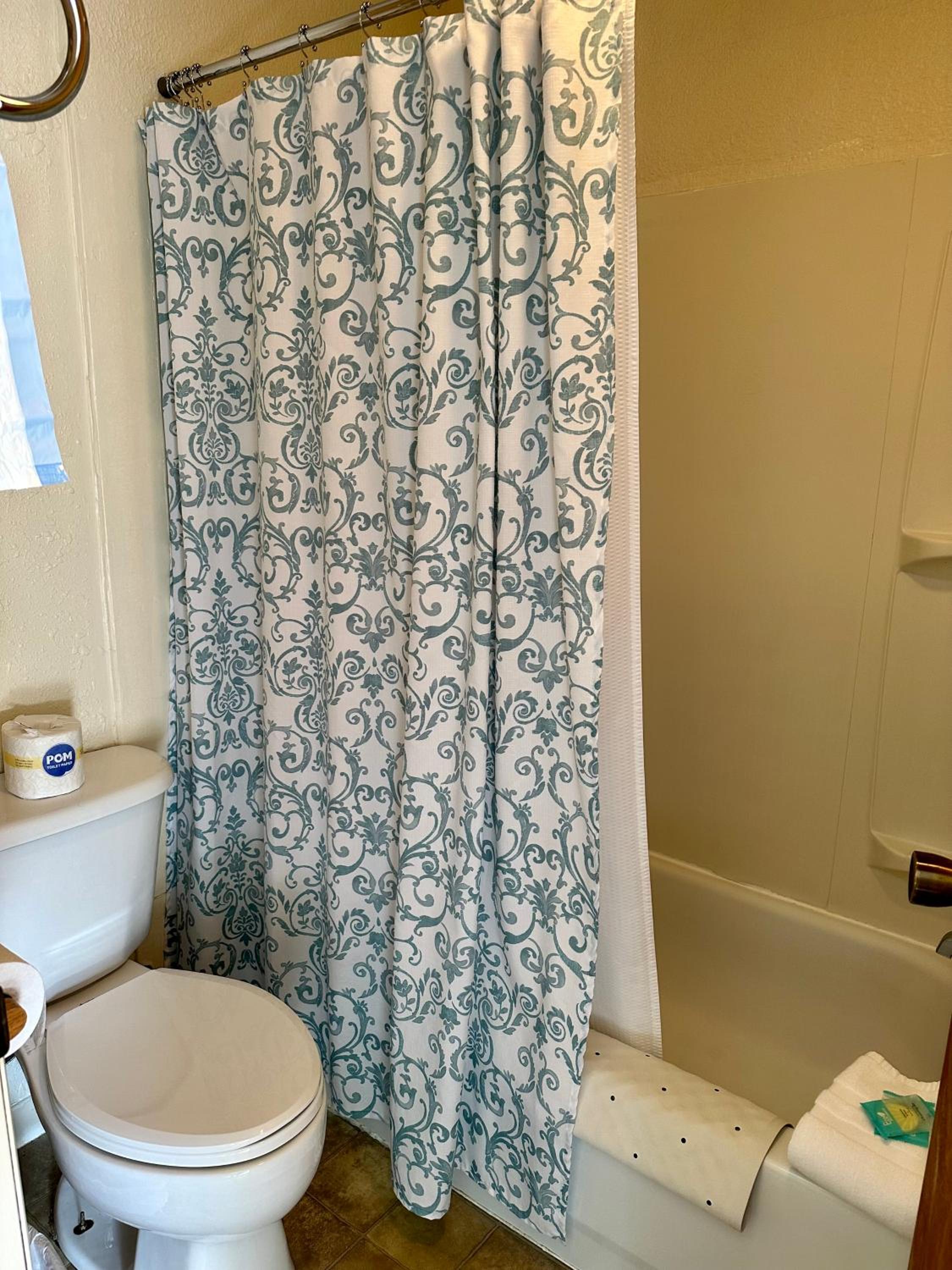 Deluxe Queen Room photo 2