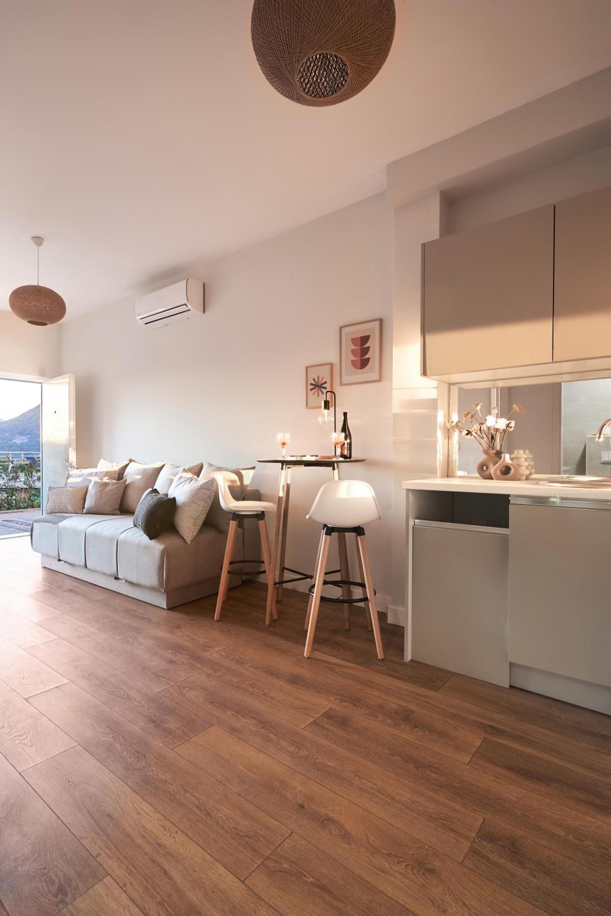 Suite with Garden View - Photo 6